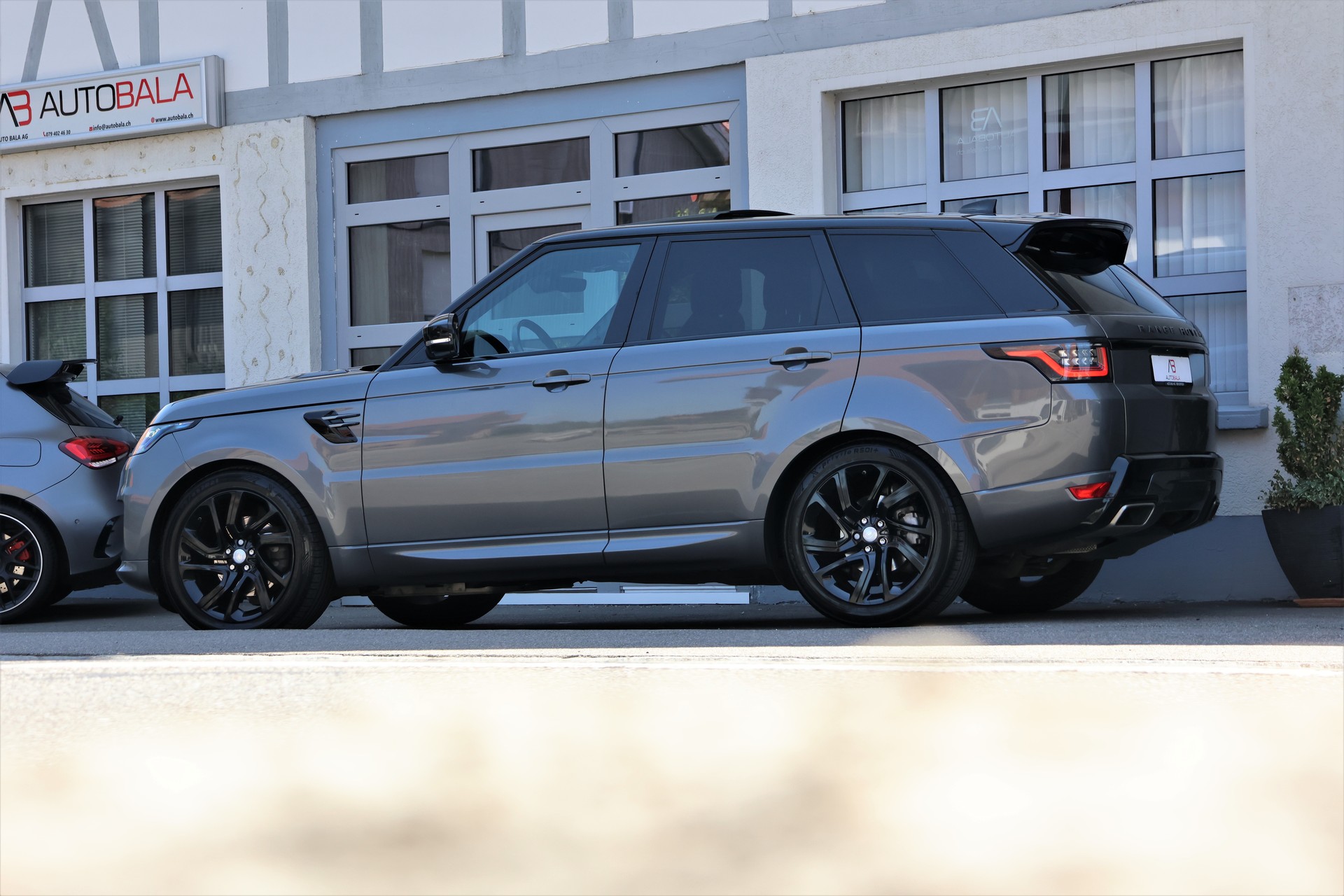 LAND ROVER Range Rover Sport 3.0 SDV6 HSE Dynamic Automatic (CH) + 3.5T AHK-image-3