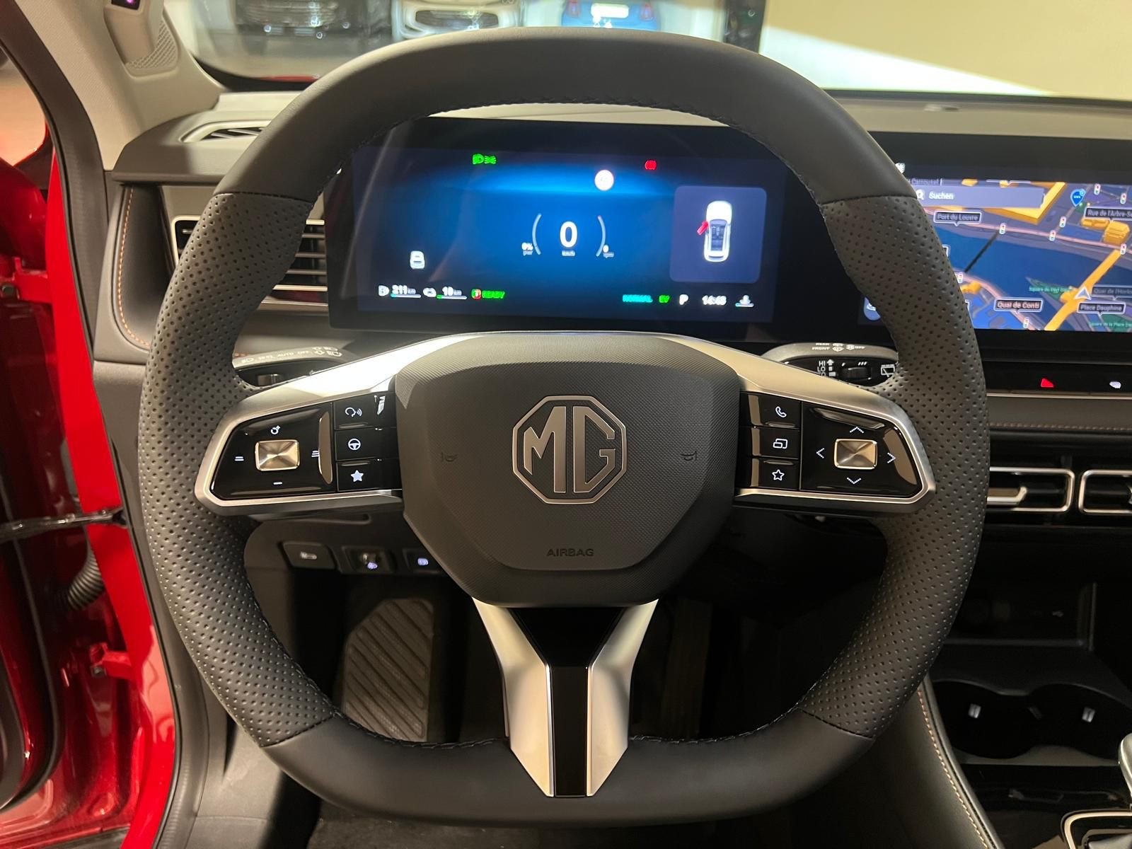 MG HS 1.5 T HEV Luxury-image-7