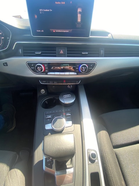AUDI A4 Avant 2.0 TFSI Sport S-tronic-image-9