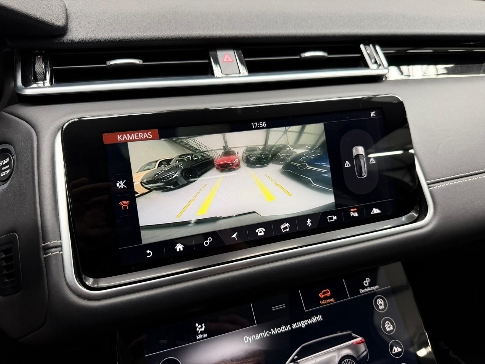 LAND ROVER Range Rover Velar R-Dynamic P 300 SE Automatic-image-18