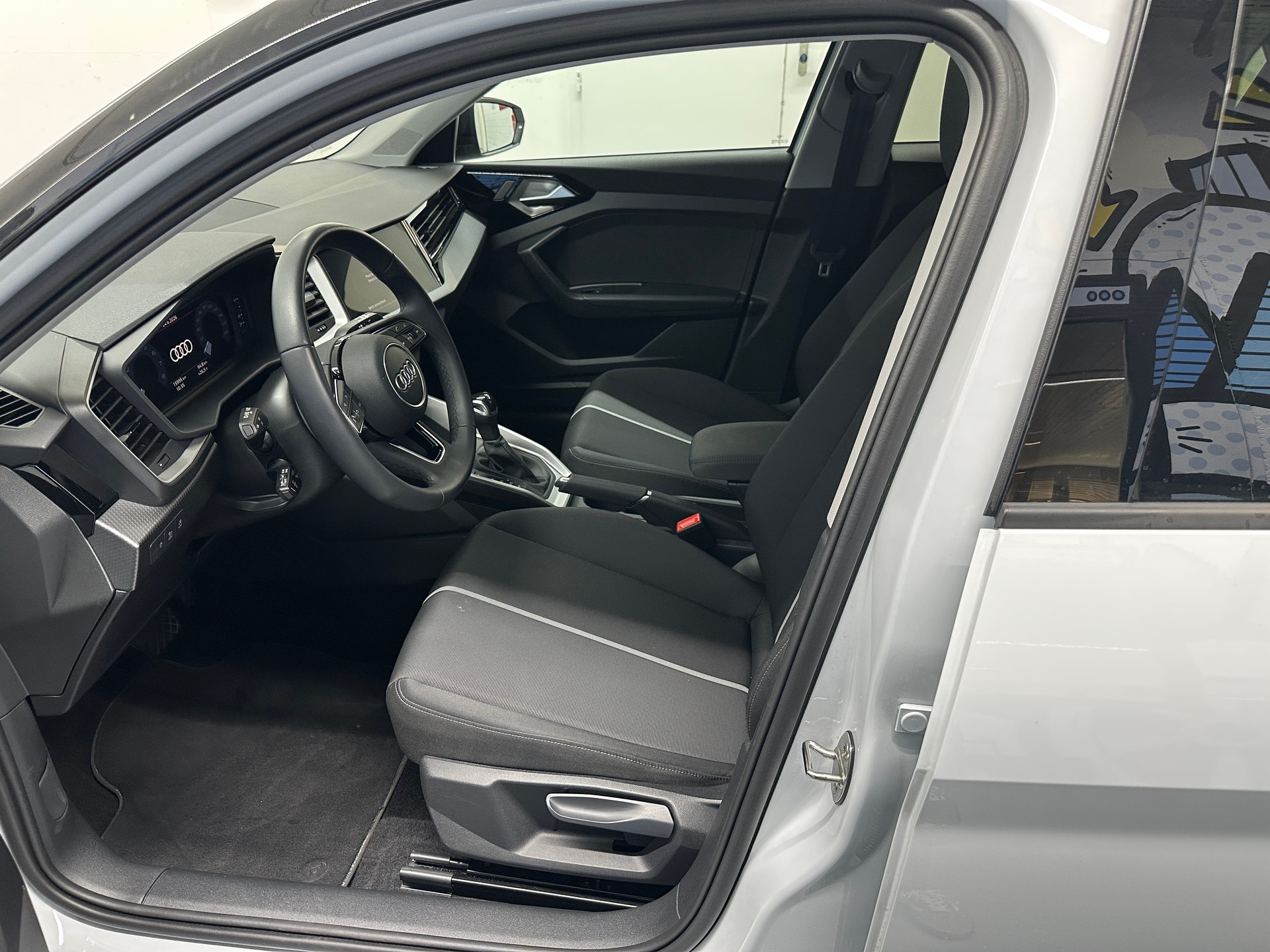 AUDI A1 Sportback 30 TFSI S-tronic-image-7