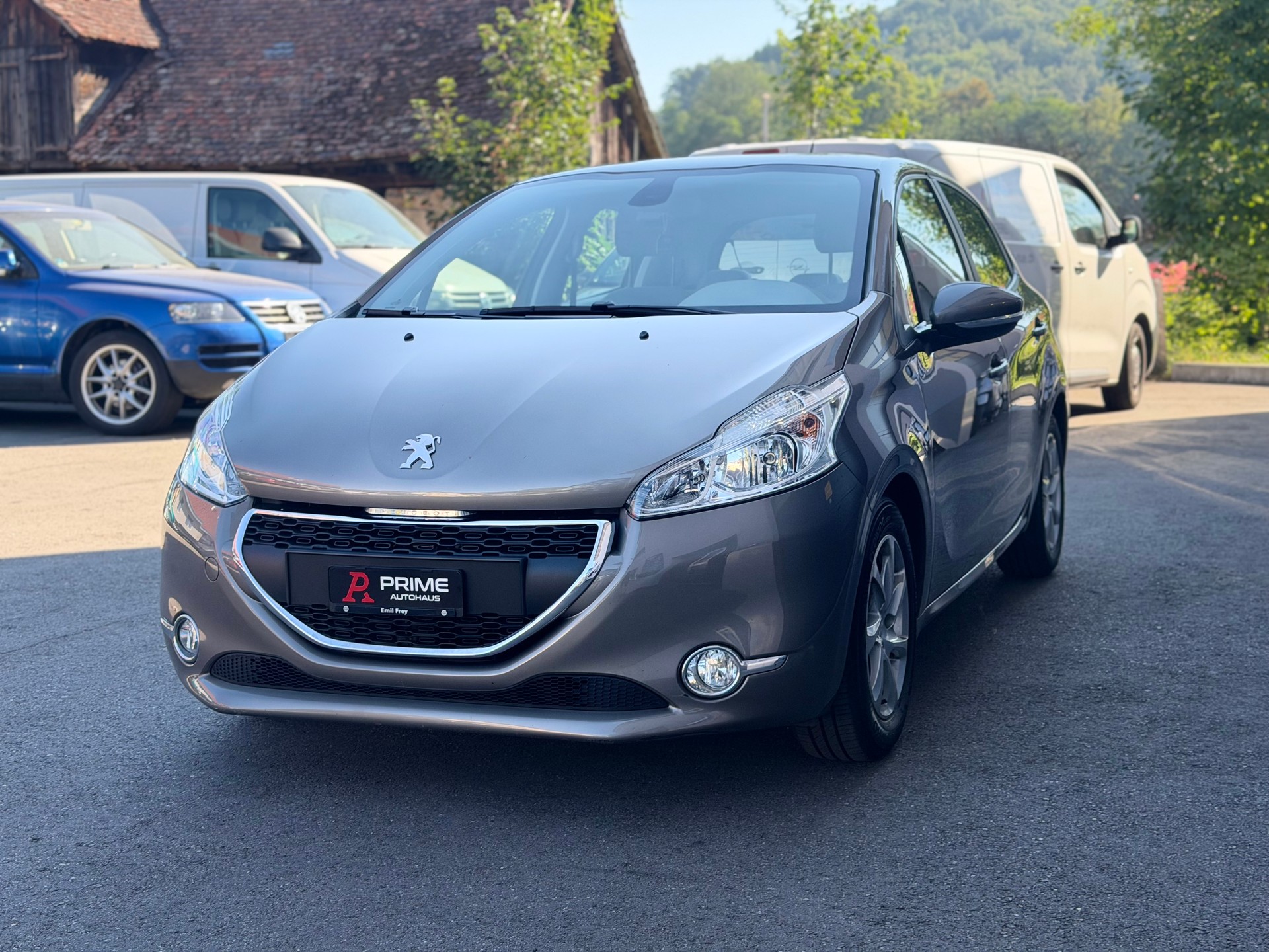 PEUGEOT 208 1.4 VTI Active-showroom-element-3