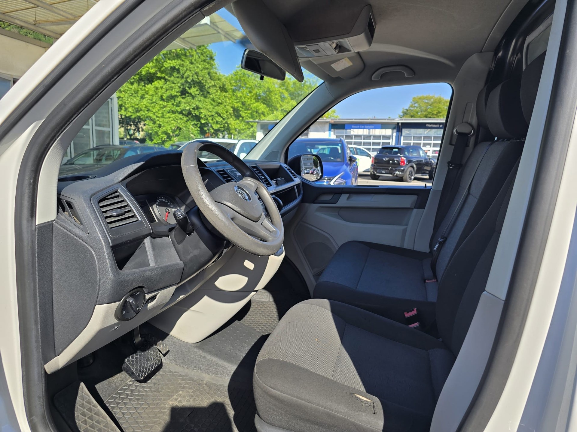 VW T6 2.0 TDI DSG-image-9