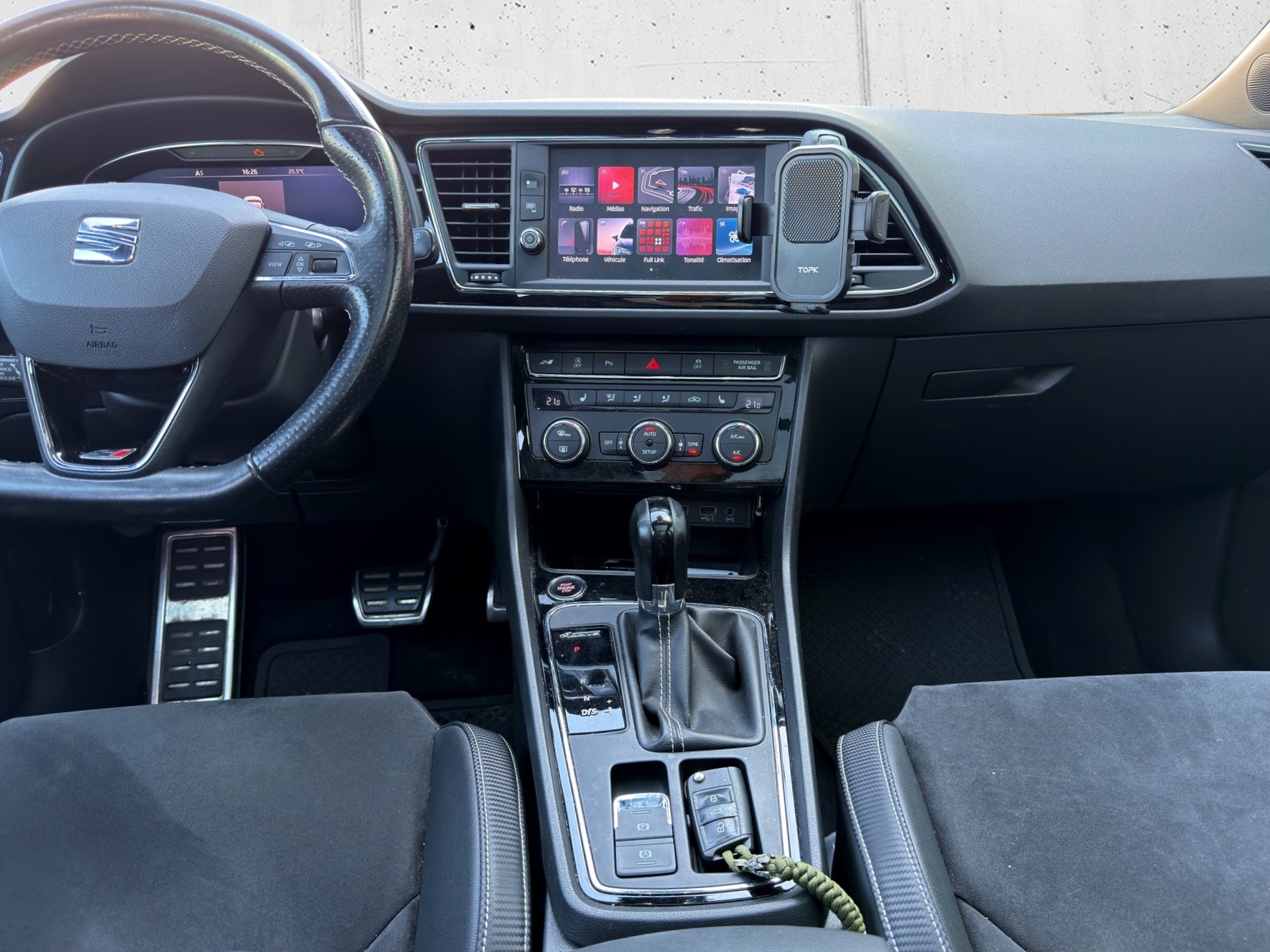 SEAT Leon ST 2.0 TSI Cupra 300 4 Drive DSG-image-18