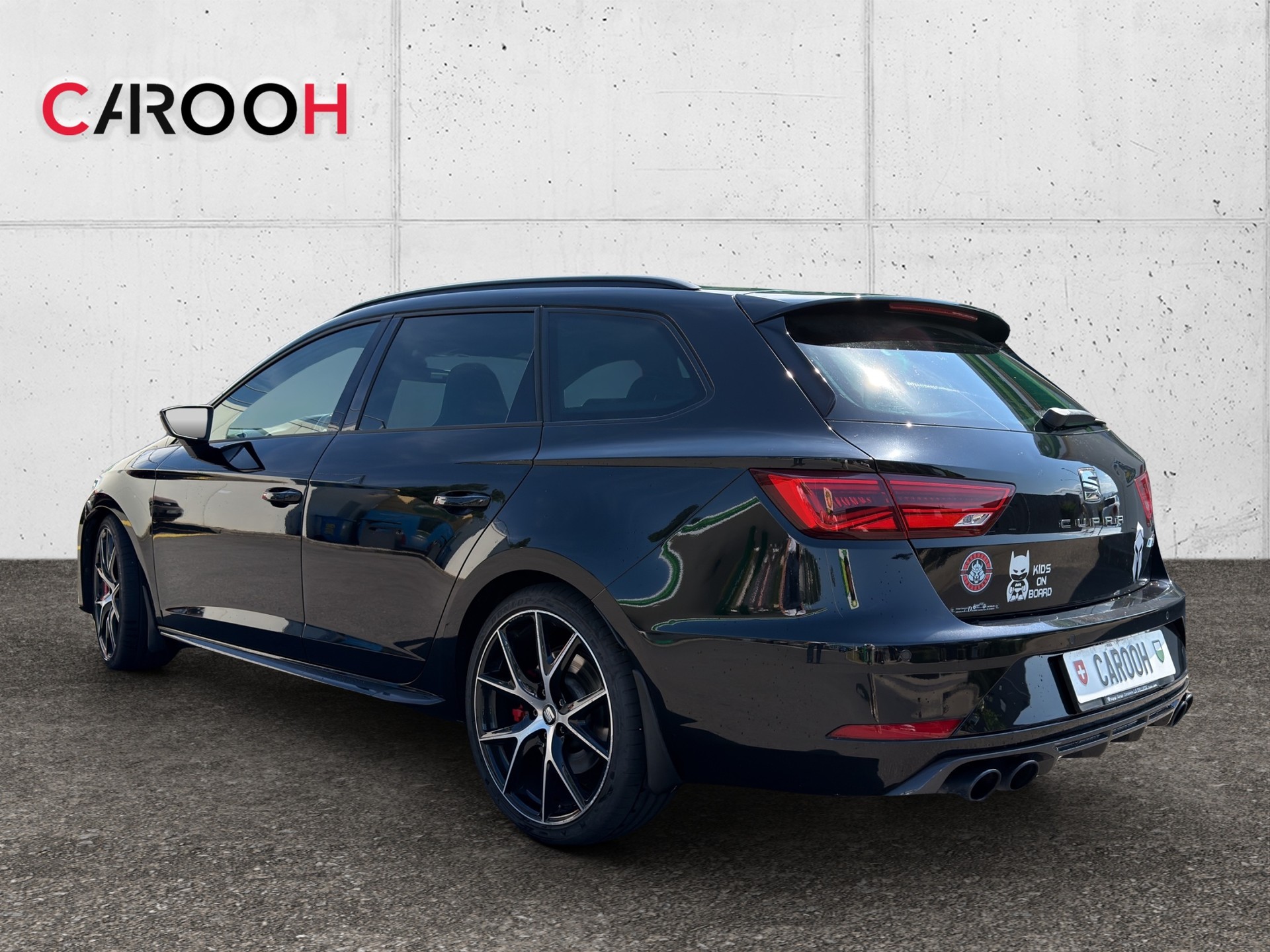 SEAT Leon ST 2.0 TSI Cupra 300 4 Drive DSG-image-4