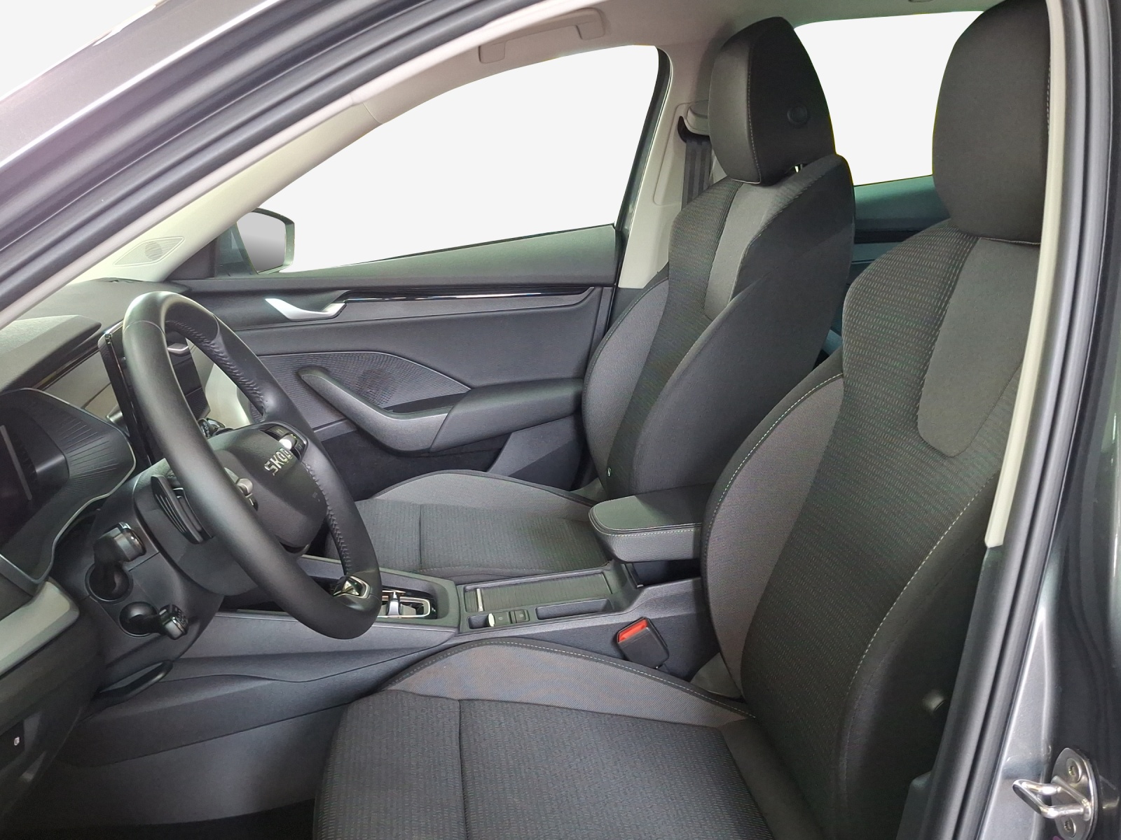 SKODA Octavia Combi 1.5 TSI mHEV DSG Dynamic-image-7
