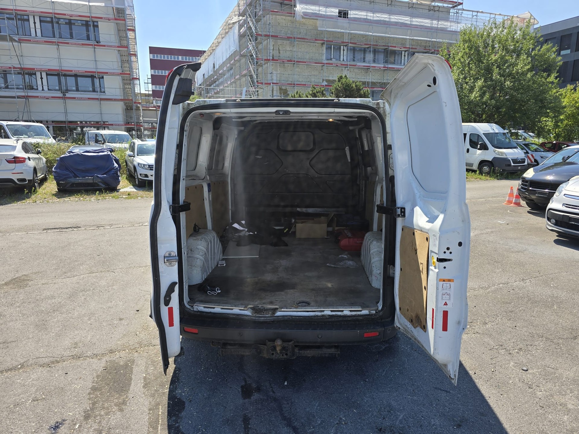 FORD Transit Custom Van 340 L1H1 Trend-image-10