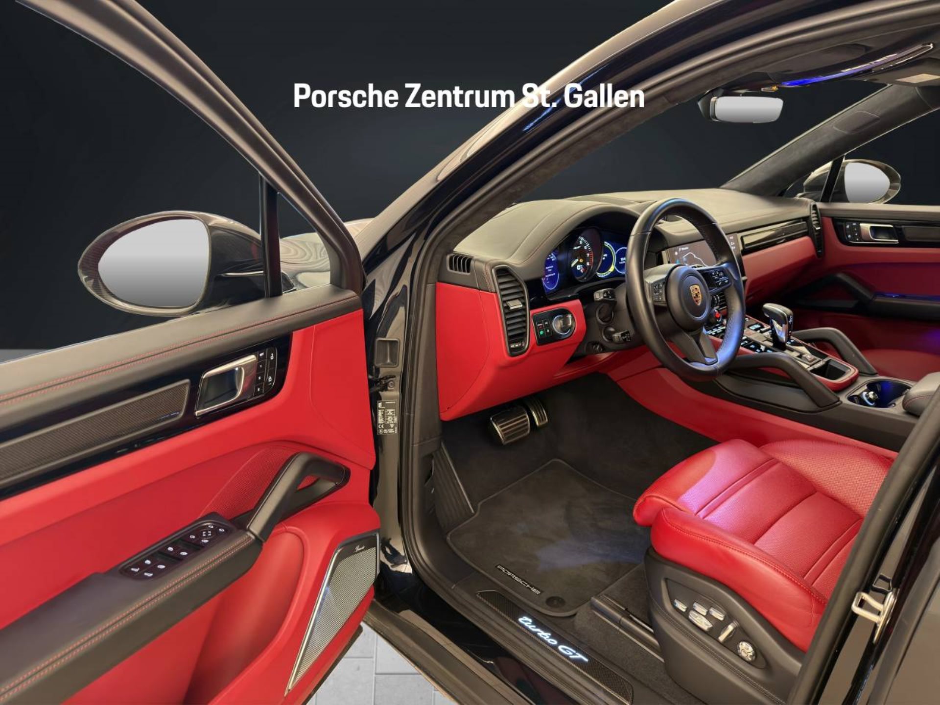 PORSCHE Cayenne Turbo GT-image-3