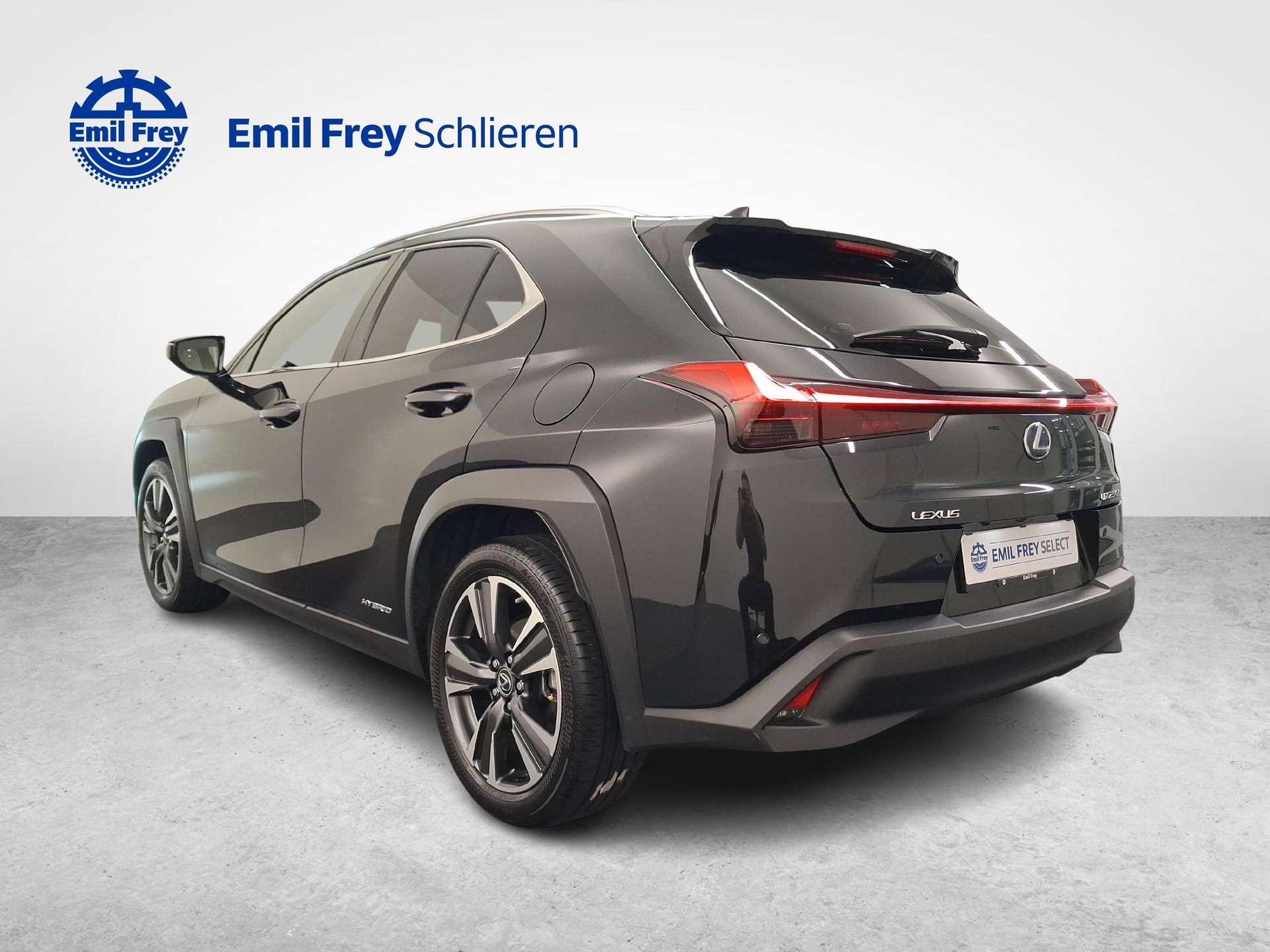 LEXUS UX 250h Excellence-image-2