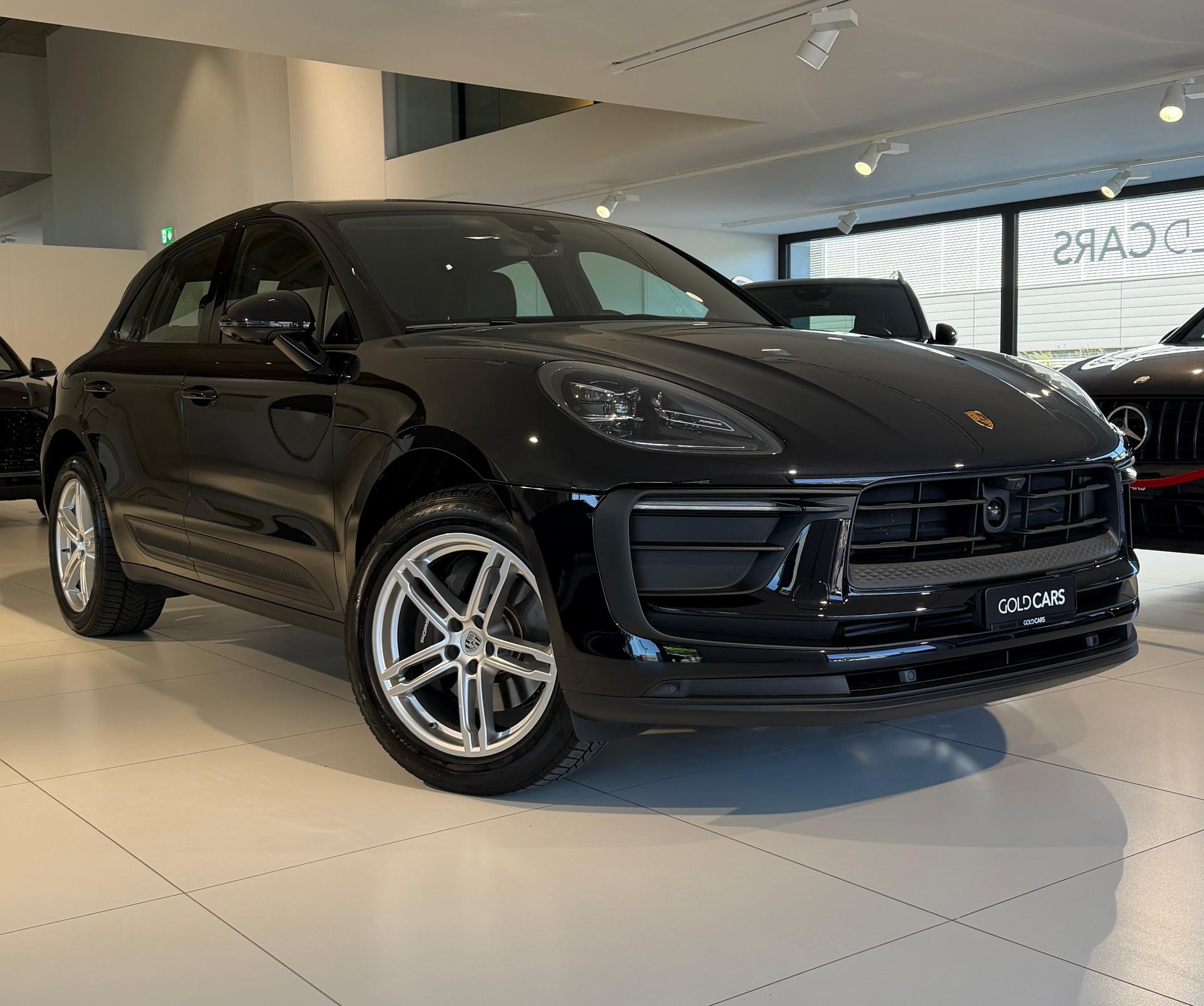 PORSCHE Macan PDK-image-0