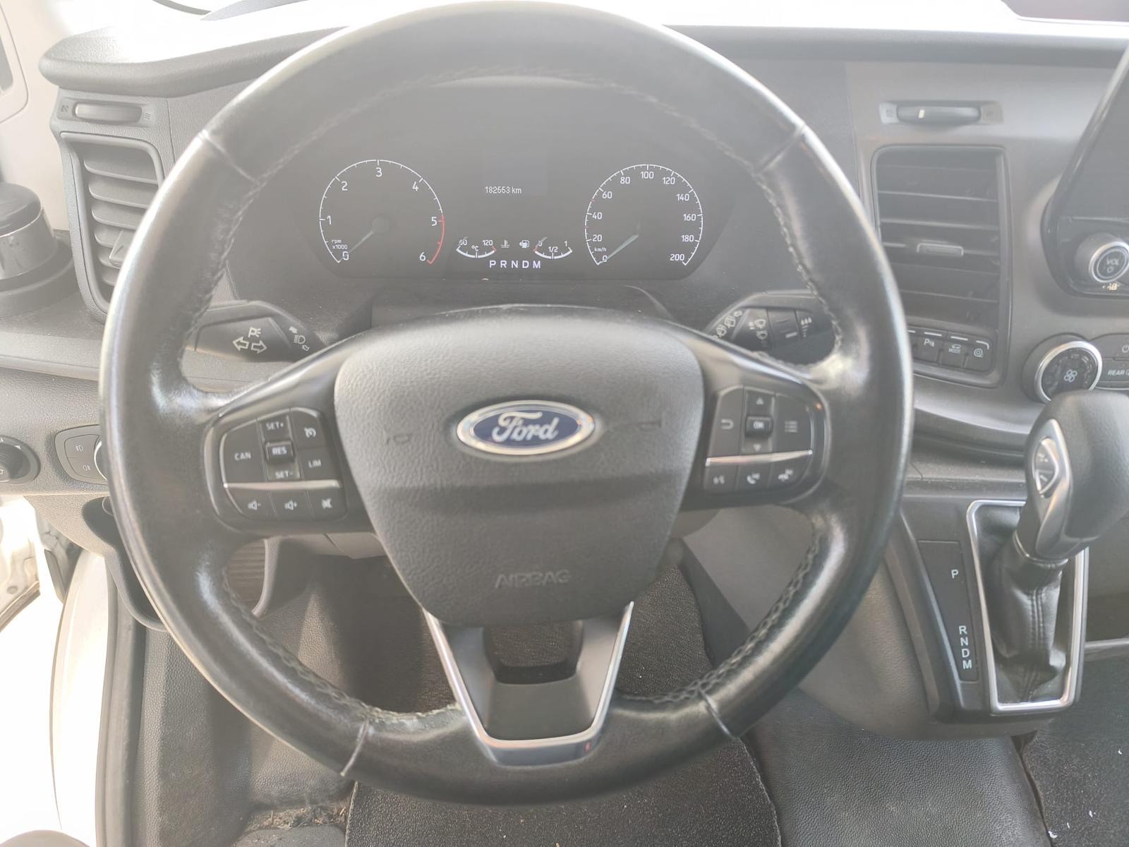 FORD Transit Van 350 L2 Trend 2.0 TDCi 130 FWD A-image-16