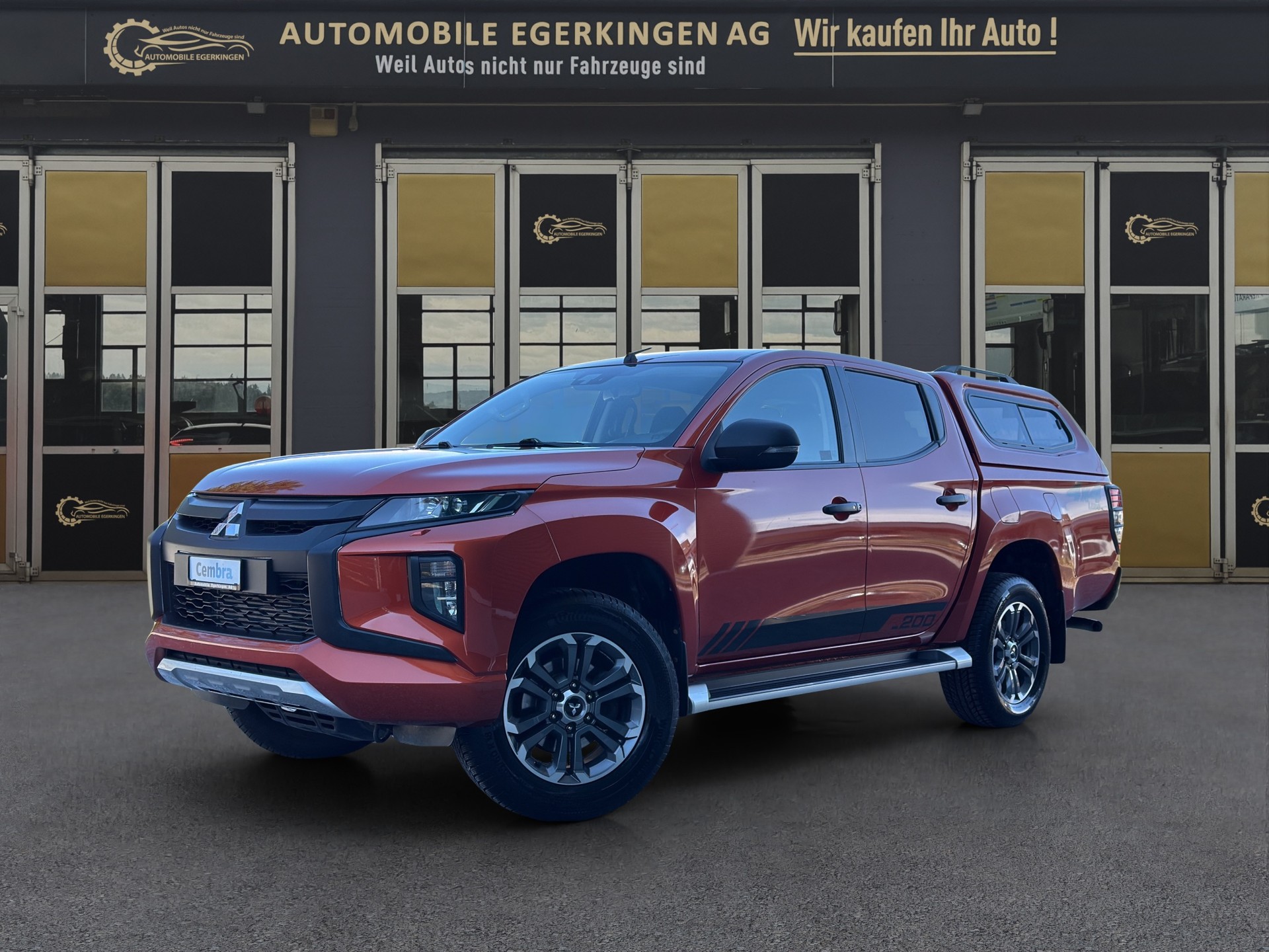 MITSUBISHI L 200 2.2 Style Double Cab Automat-image-0