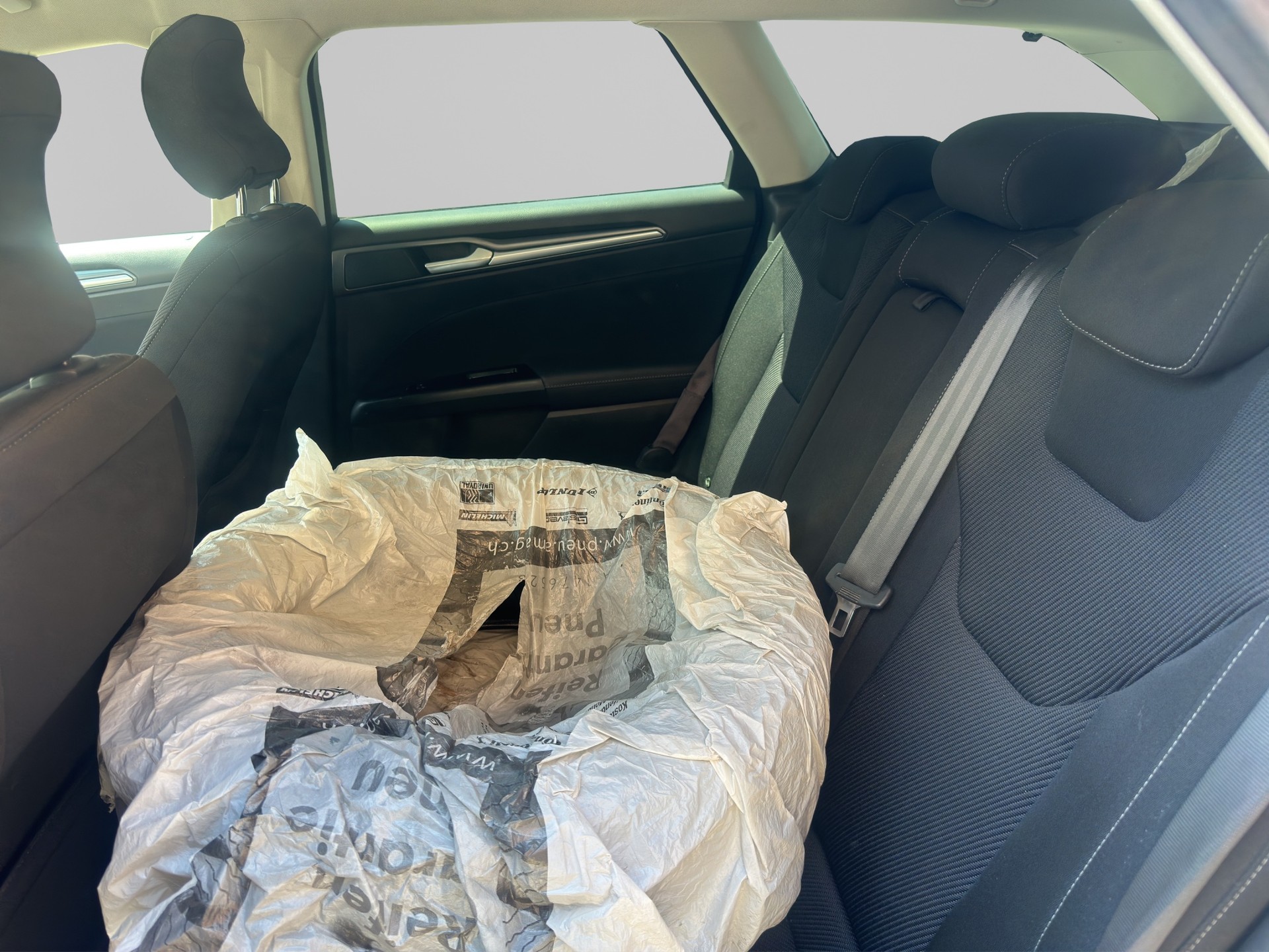 FORD Mondeo 2.0 TDCi Titanium PowerShift-image-10