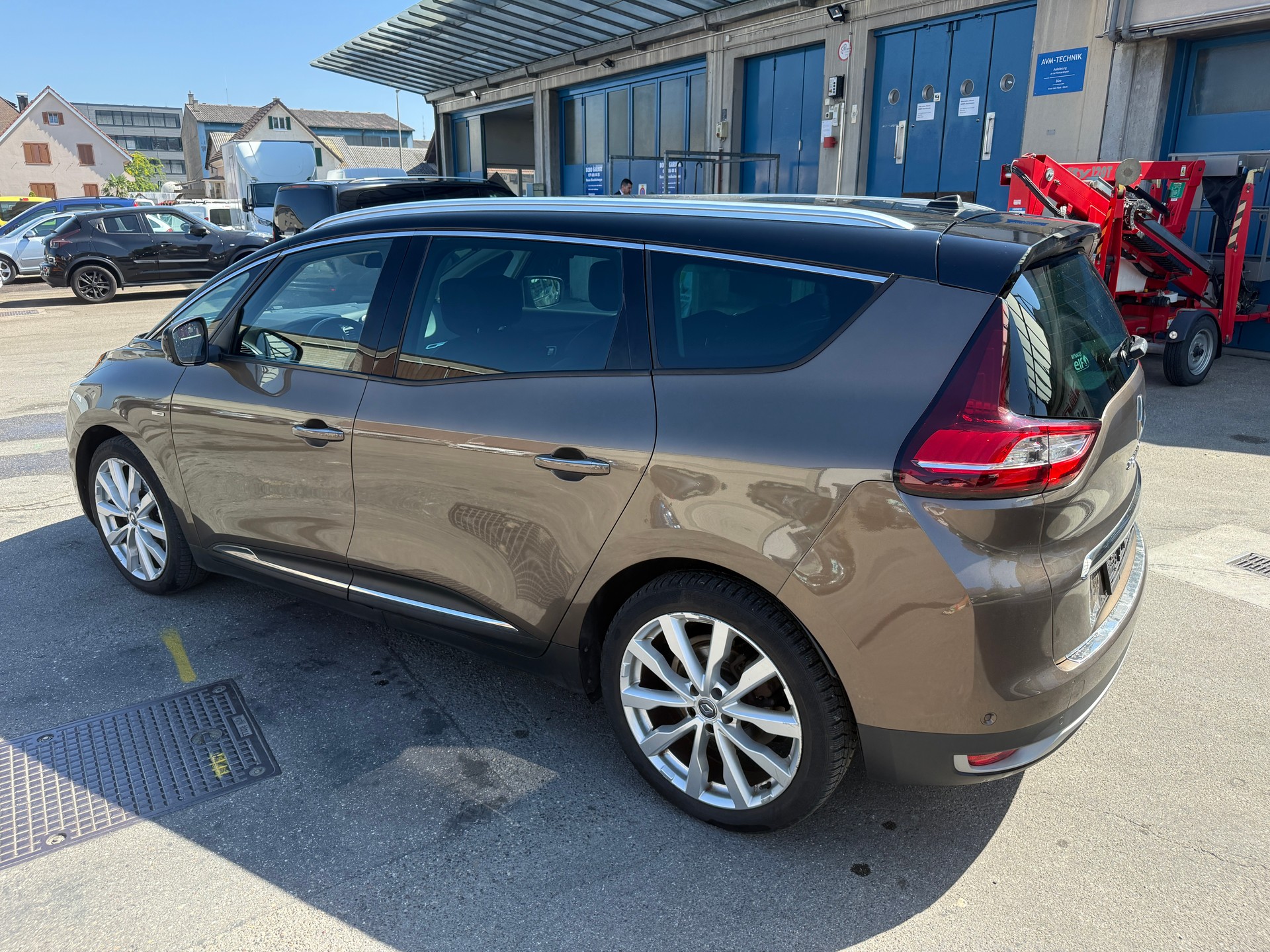 RENAULT Grand Scénic 1.2 16V Turbo Bose-image-3