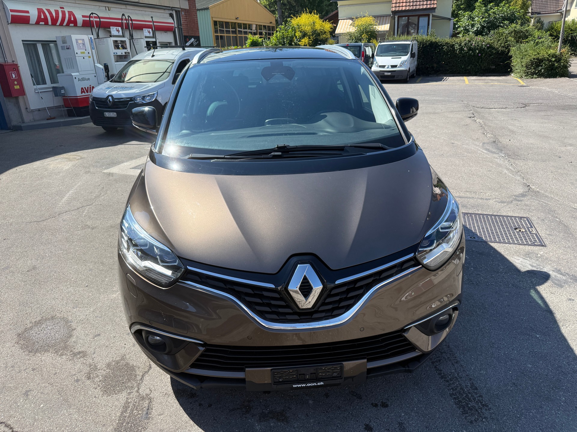 RENAULT Grand Scénic 1.2 16V Turbo Bose-image-2