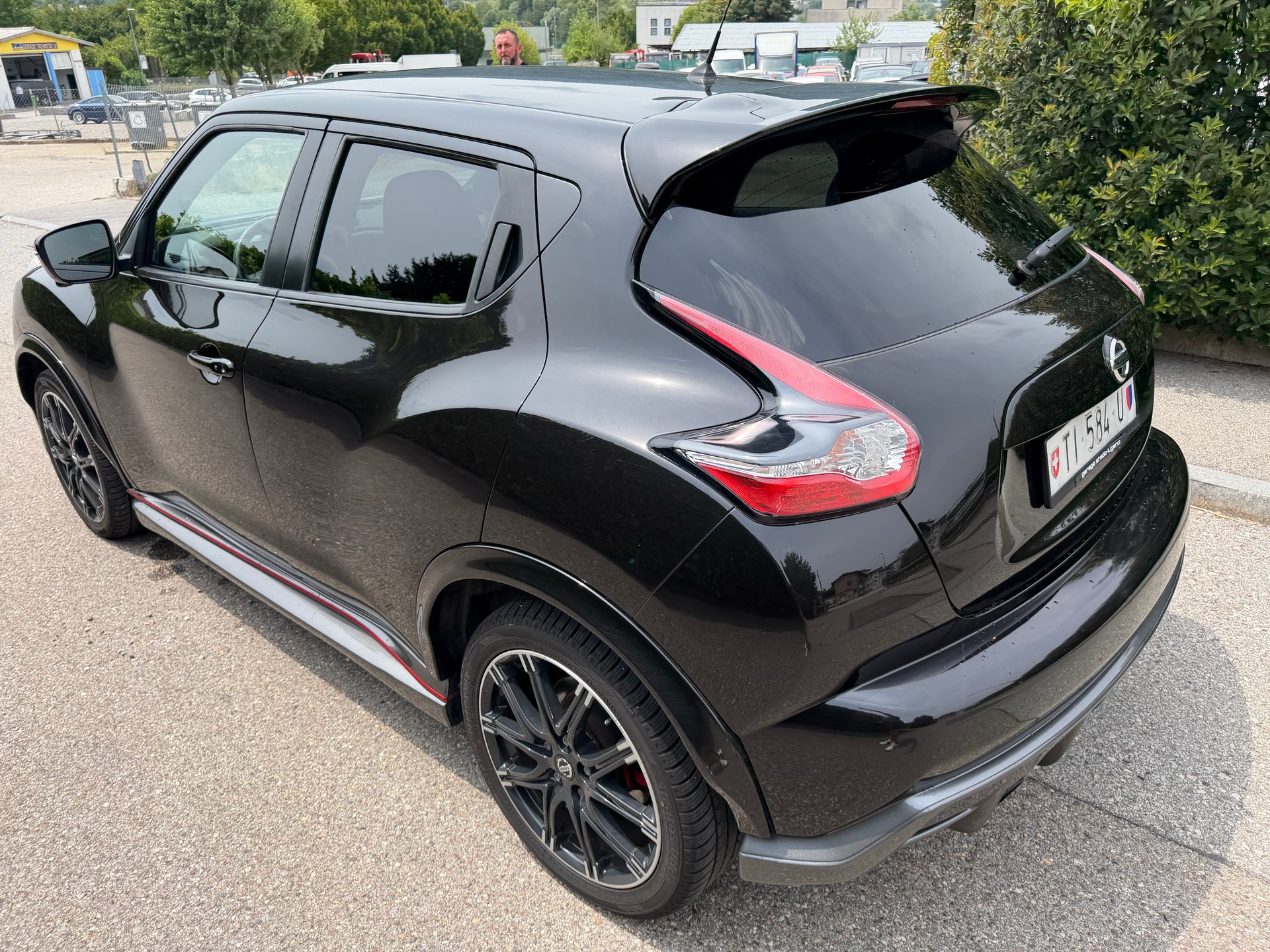 NISSAN Juke 1.6 DIG-T Nismo RS Swiss Ed 4x4 Xtronic M-CVT-image-5