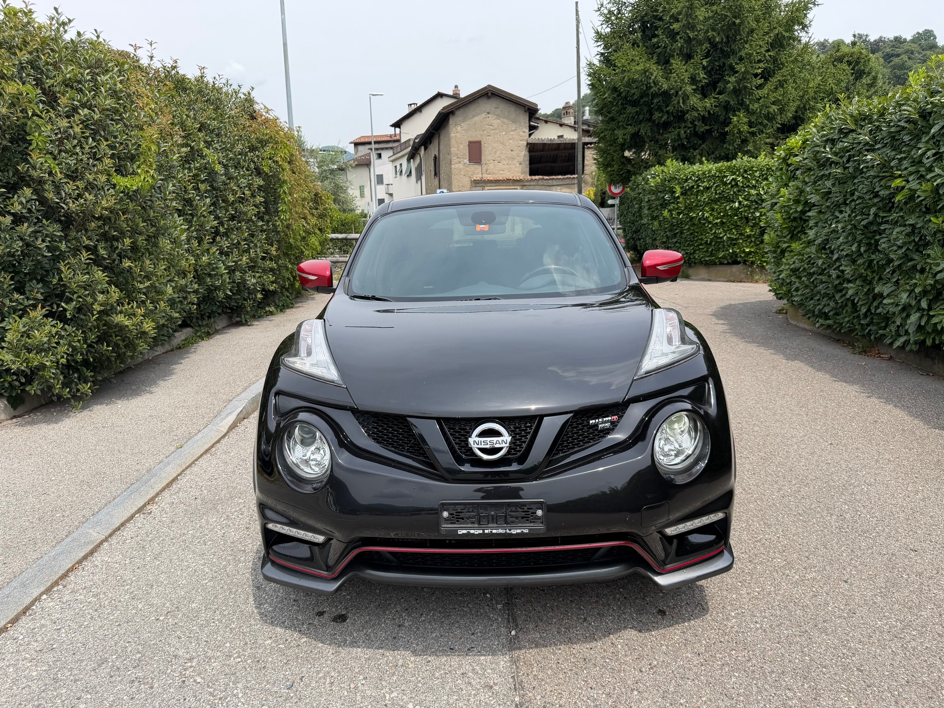 NISSAN Juke 1.6 DIG-T Nismo RS Swiss Ed 4x4 Xtronic M-CVT-image-0