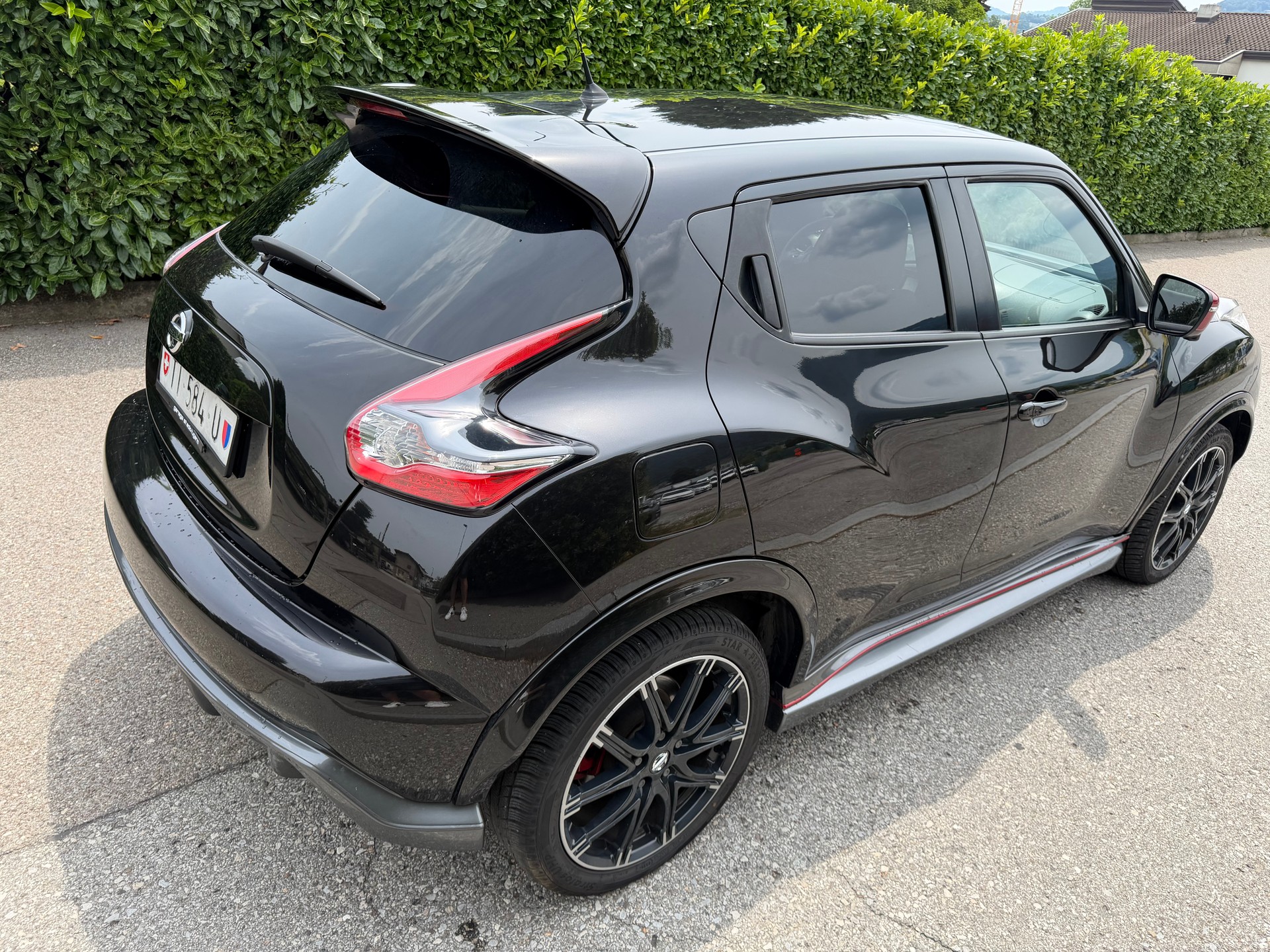 NISSAN Juke 1.6 DIG-T Nismo RS Swiss Ed 4x4 Xtronic M-CVT-image-3
