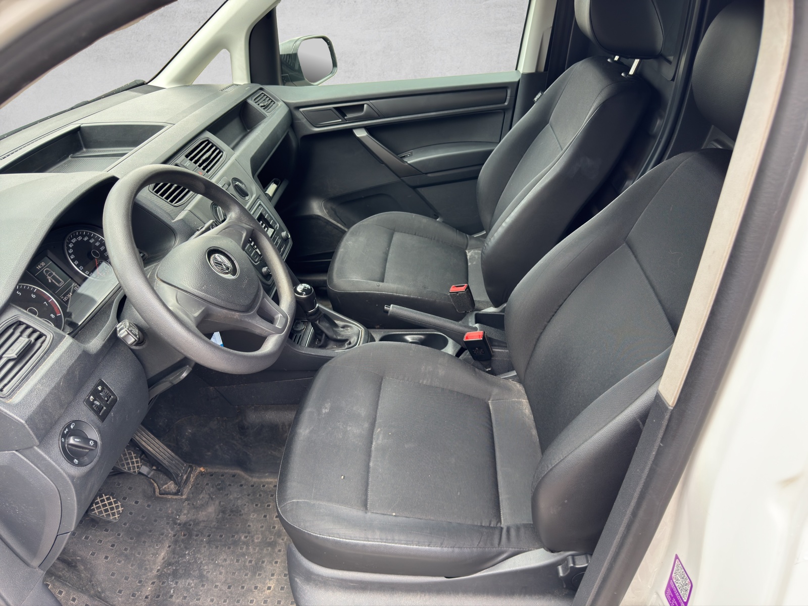 VW Caddy 1.4TGI BlueMotion Technology-image-8