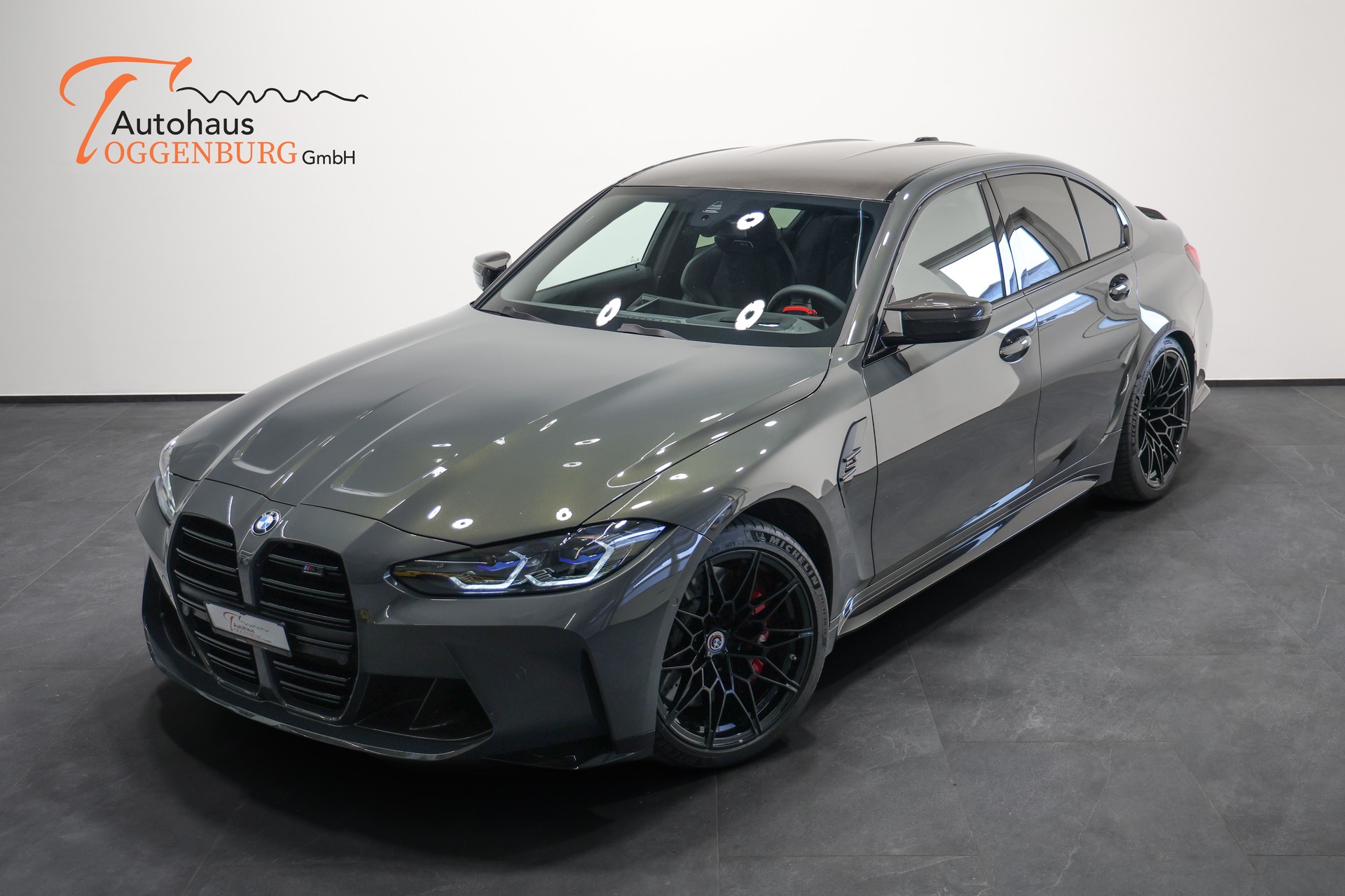 BMW M3 Competition M xDrive *Curved*Dravitgrau*Carbon Exterieur*Carbon Interieur*-showroom-element-1