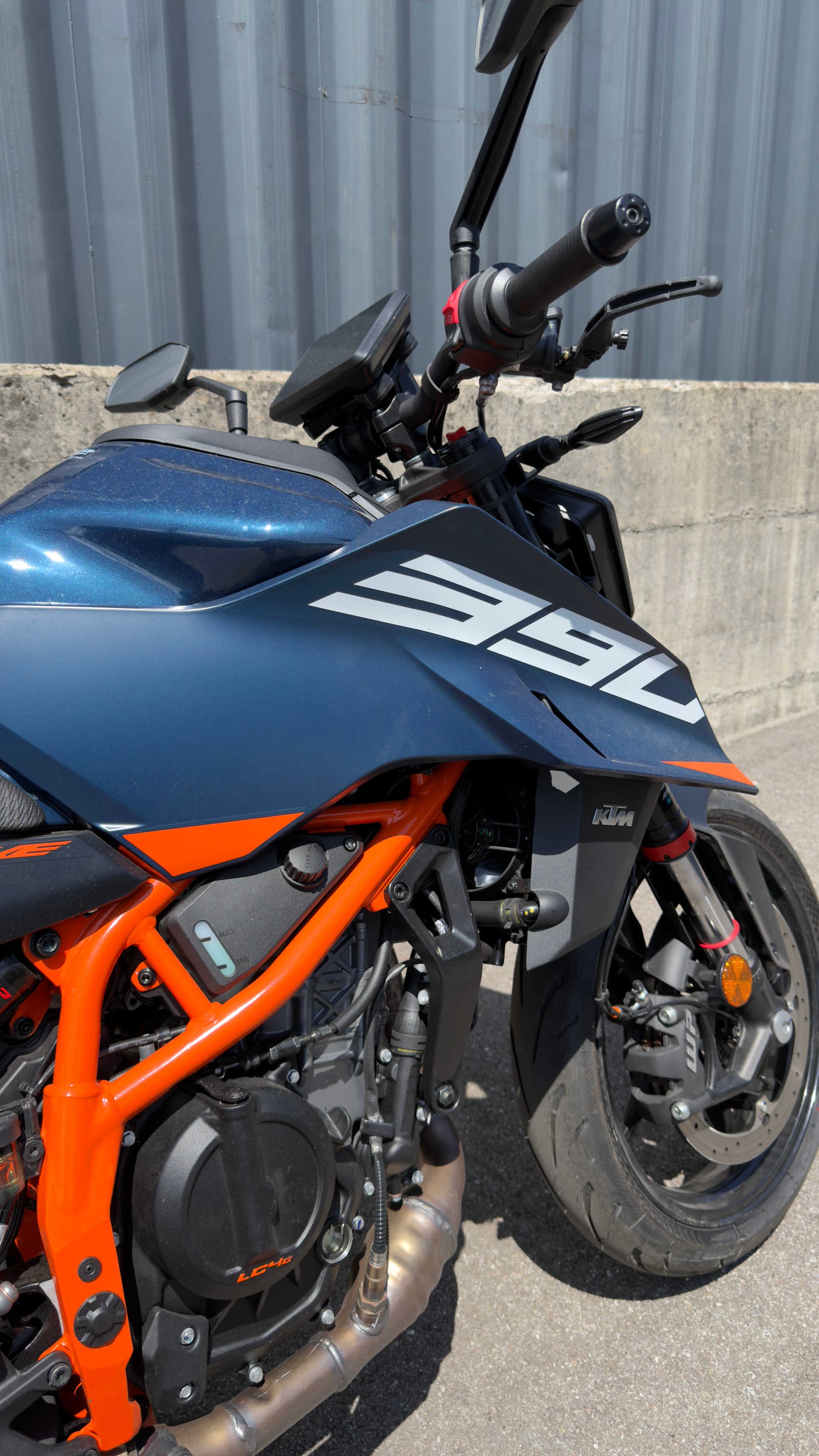 KTM 390 Duke-image-7