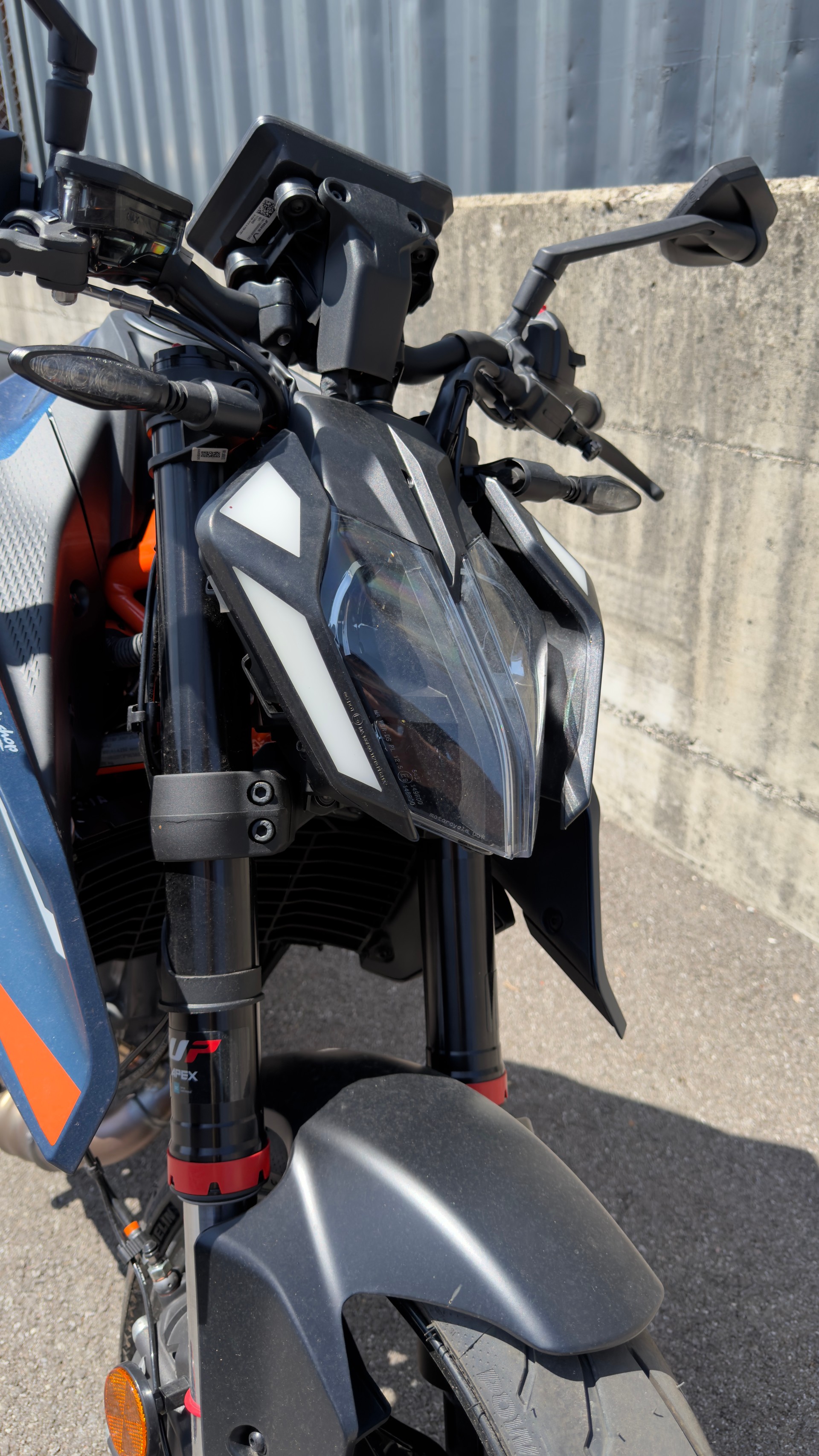 KTM 390 Duke-image-4
