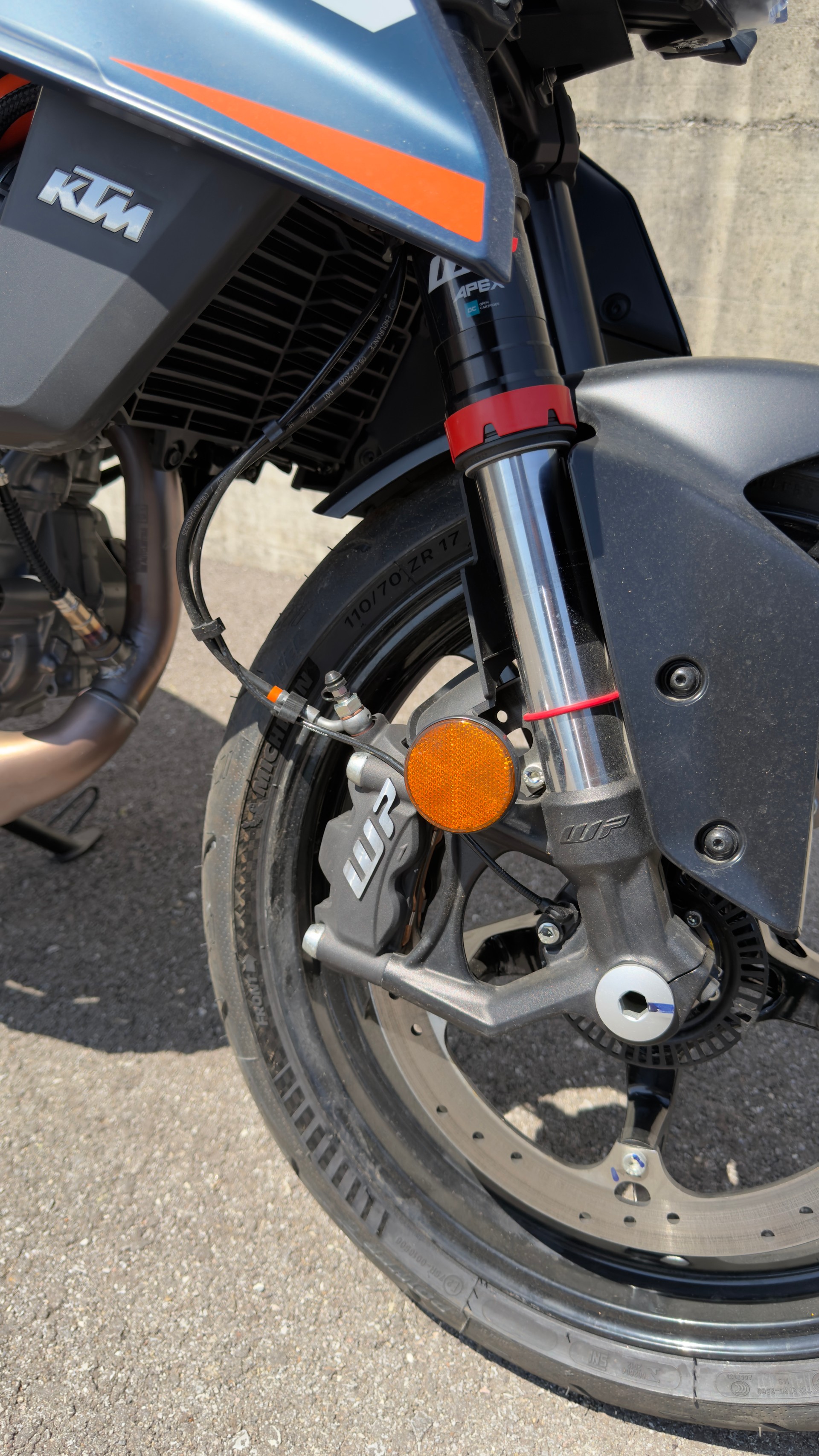 KTM 390 Duke-image-5