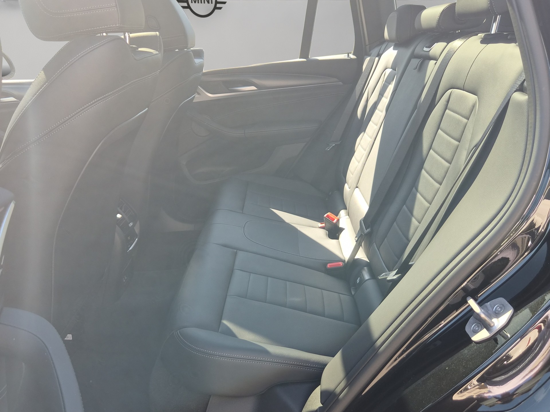 BMW X3 xDrive 20i M Sport Edition Steptronic-image-18