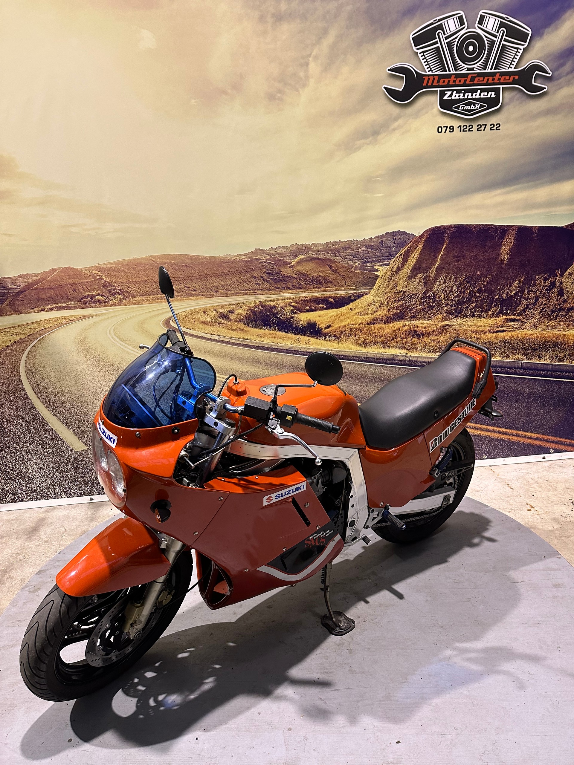 SUZUKI GSX-R 1100 G/H-showroom-element-2
