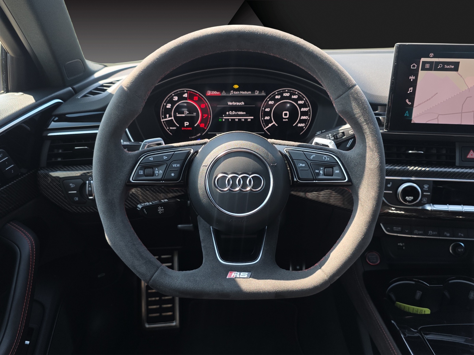 AUDI RS4 Avant quattro tiptronic-image-8