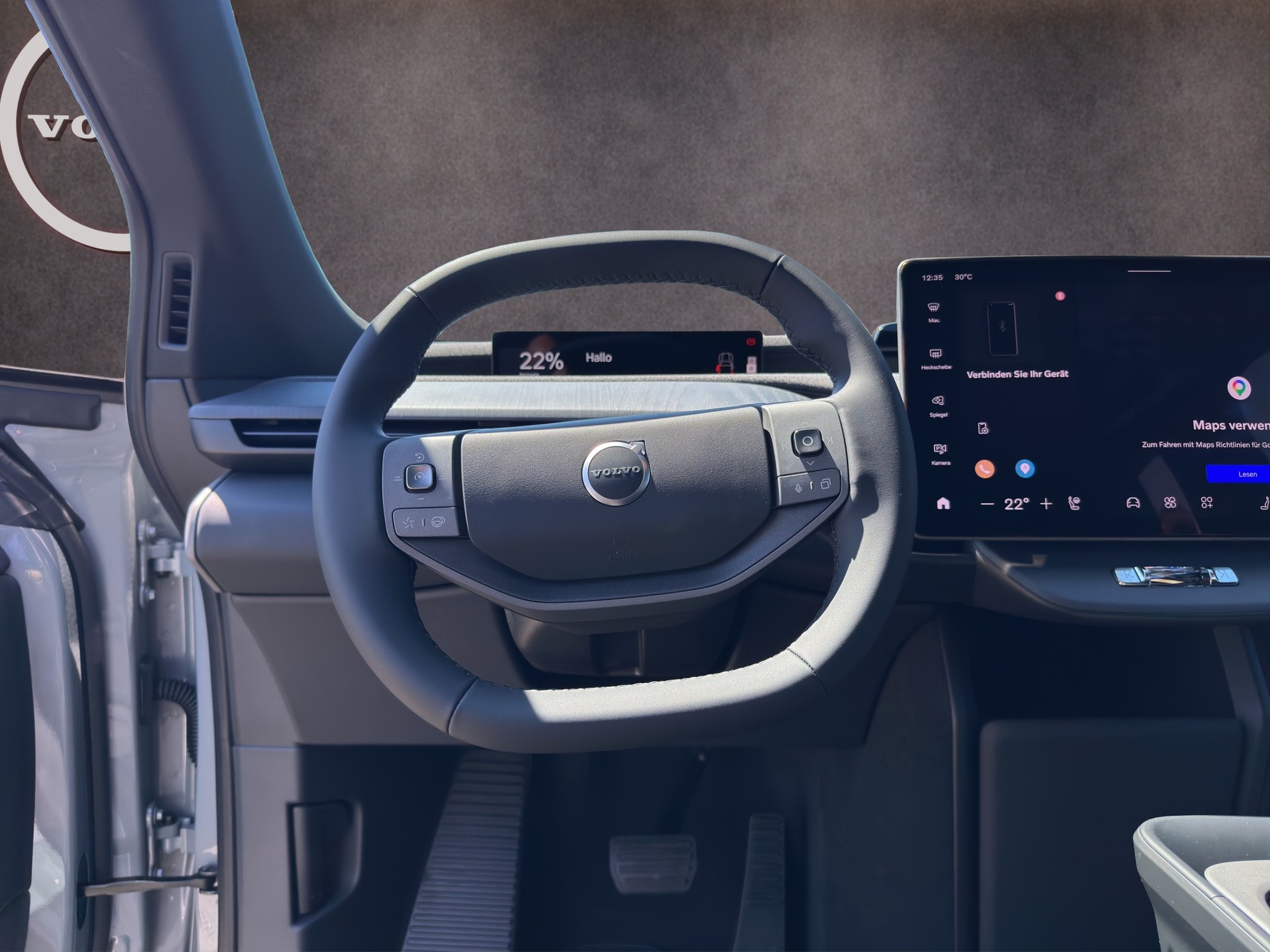 VOLVO EX60 Twin Ultra AWD-image-12