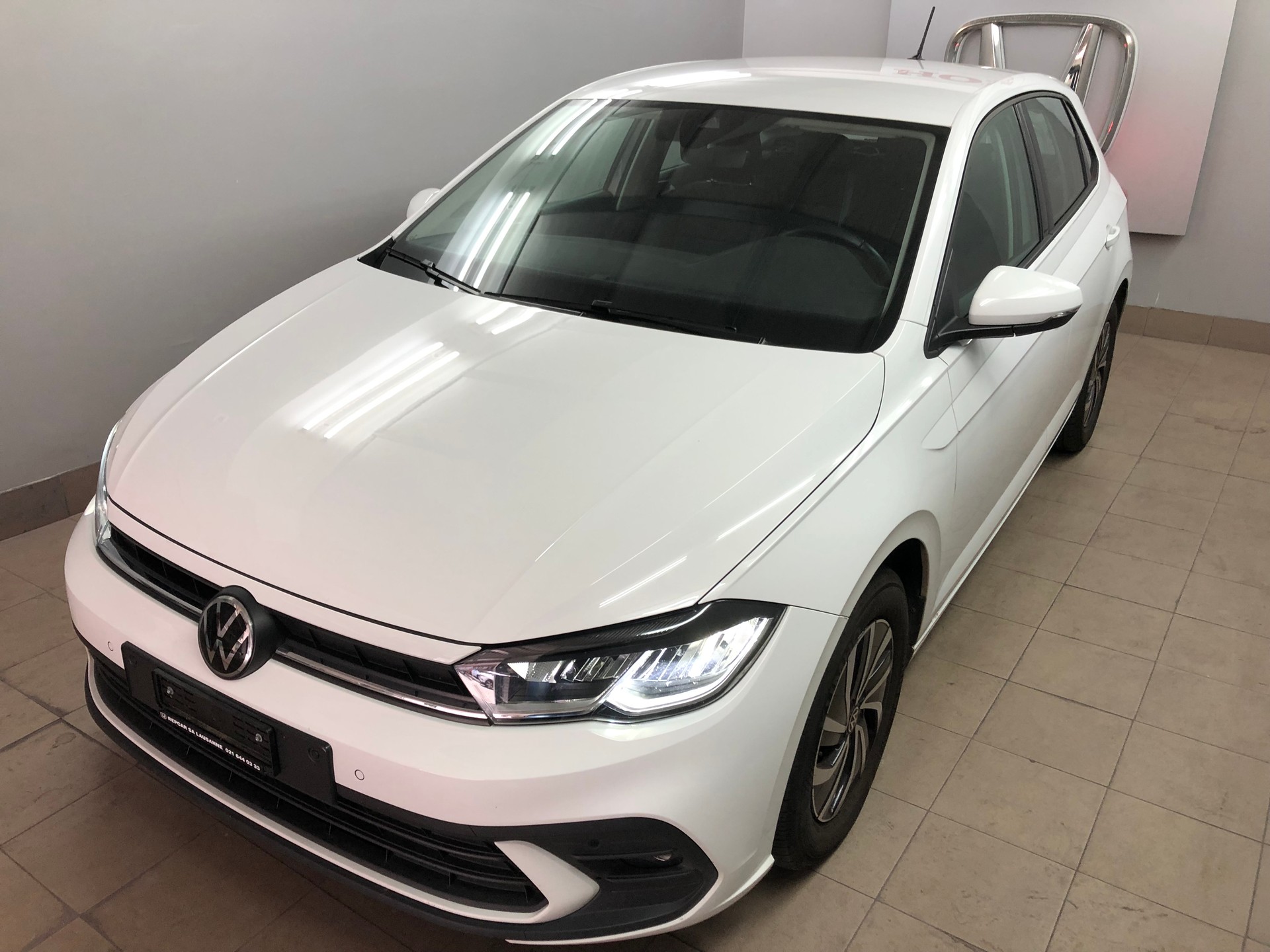 VW Polo 1.0 TSI Life-image-1