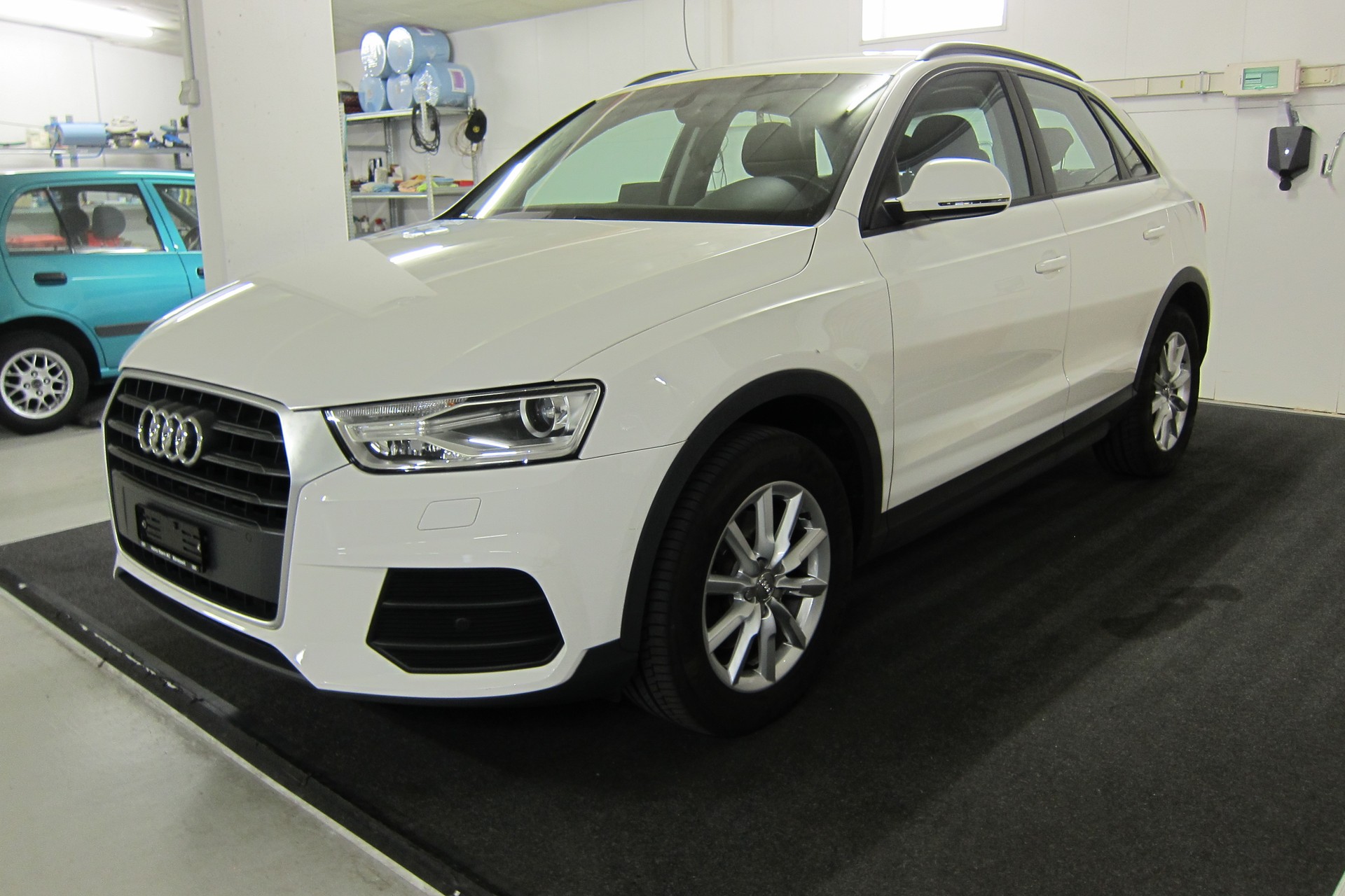 AUDI Q3 1.4 TFSI S-tronic-image-2