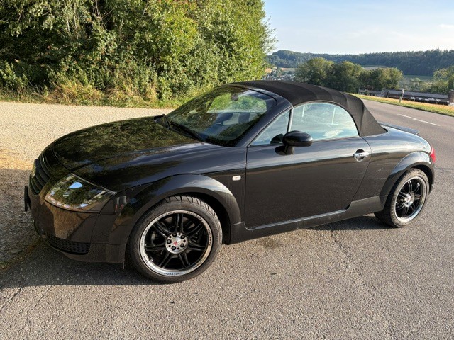 AUDI 180 / 132 kW-image-1