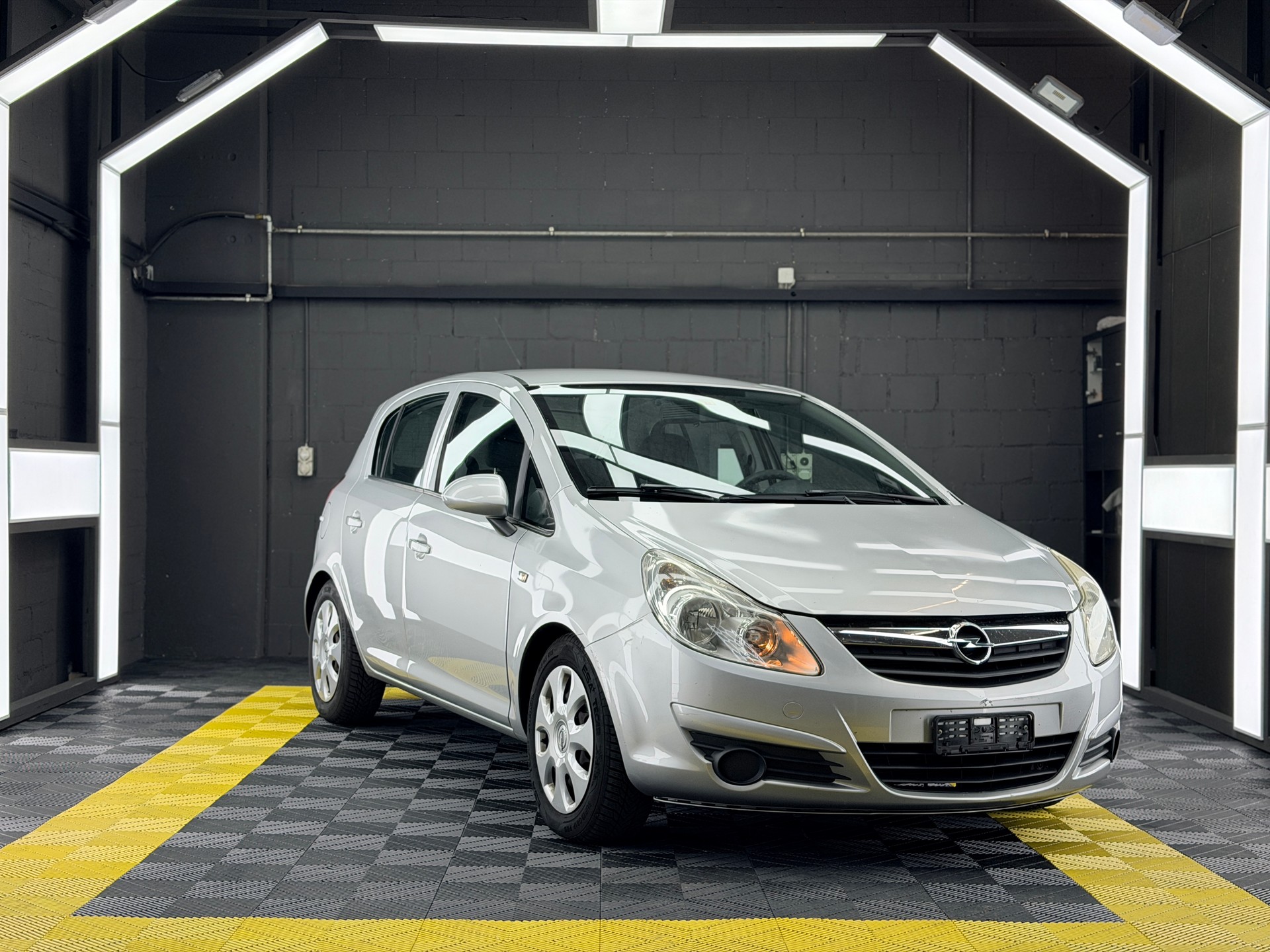 OPEL D14-image-0