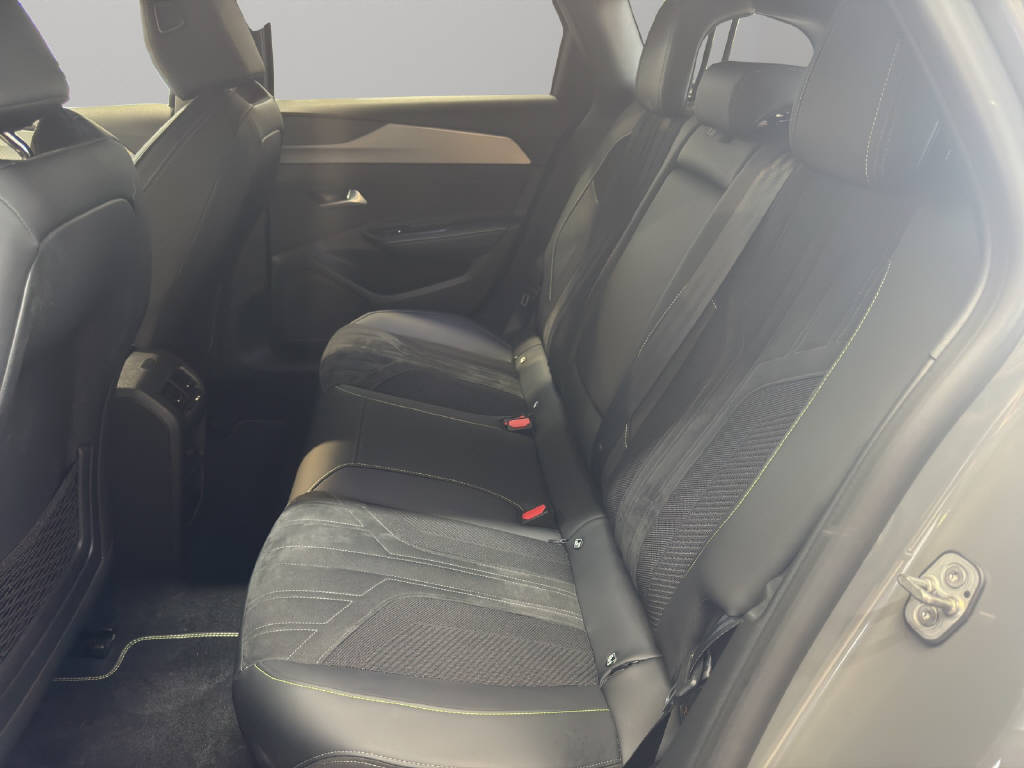 PEUGEOT 308 SW 1.6 PHEV 180 GT-image-12