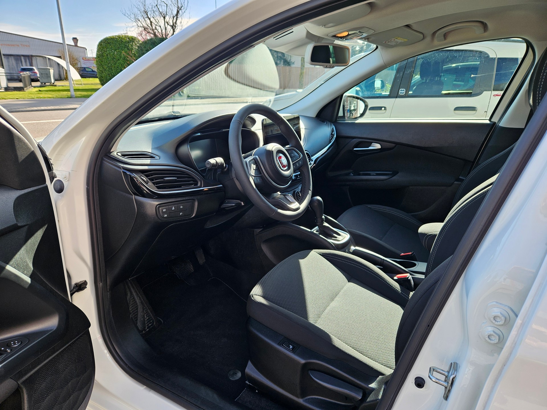 FIAT Tipo 1.5 Hybrid Station Wagon City Life-image-4