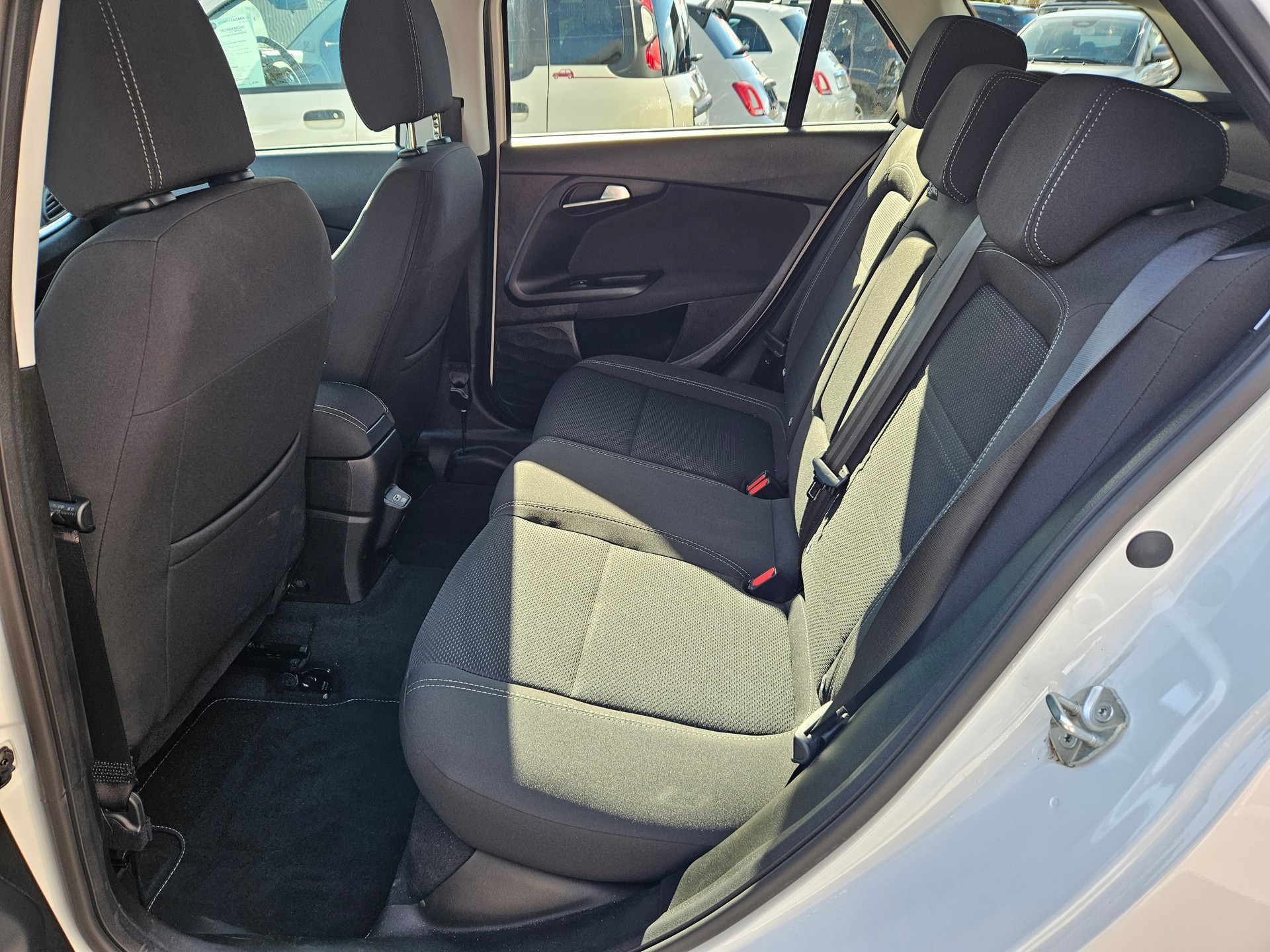 FIAT Tipo 1.5 Hybrid Station Wagon City Life-image-7