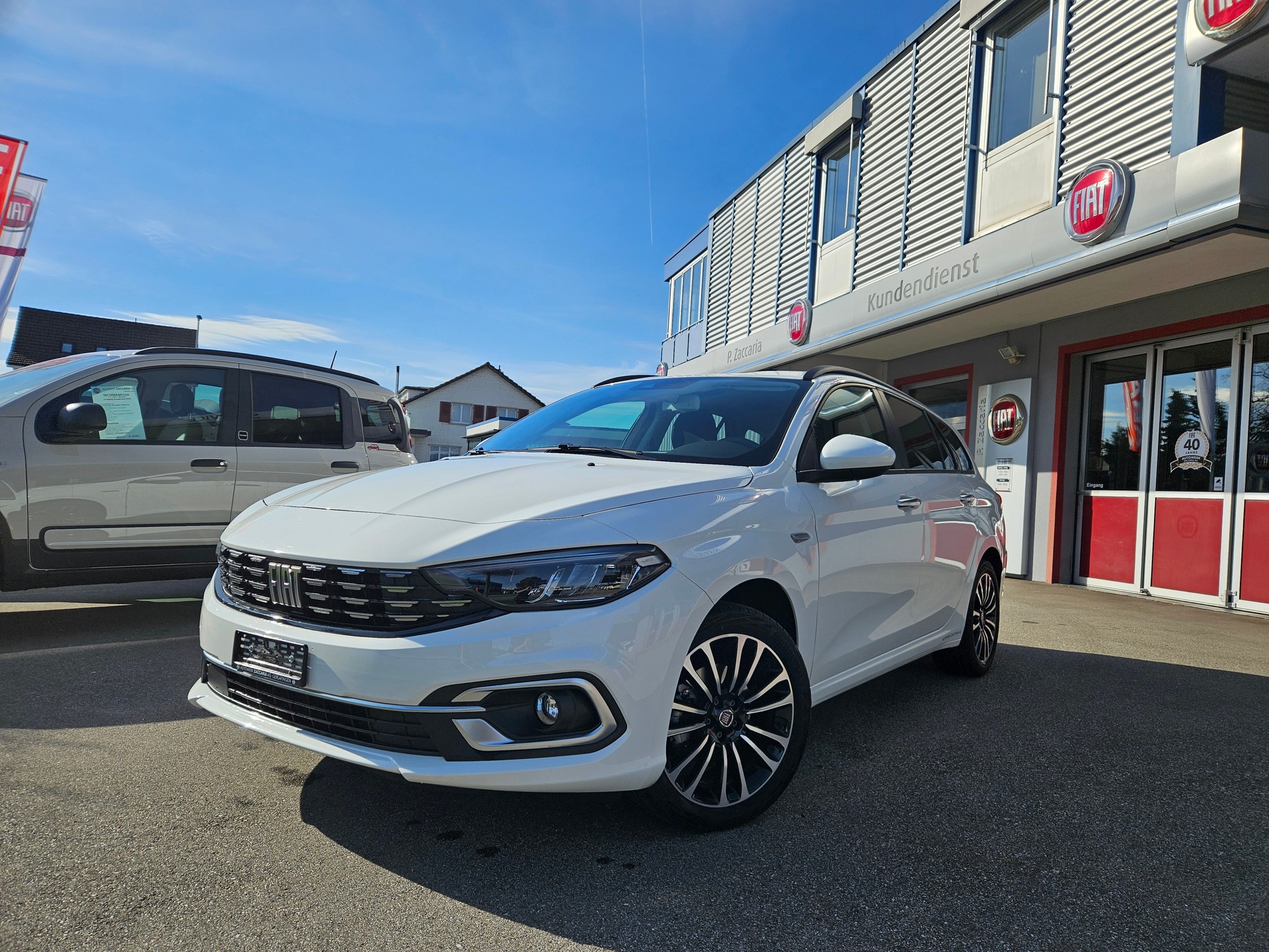 FIAT Tipo 1.5 Hybrid Station Wagon City Life-image-0