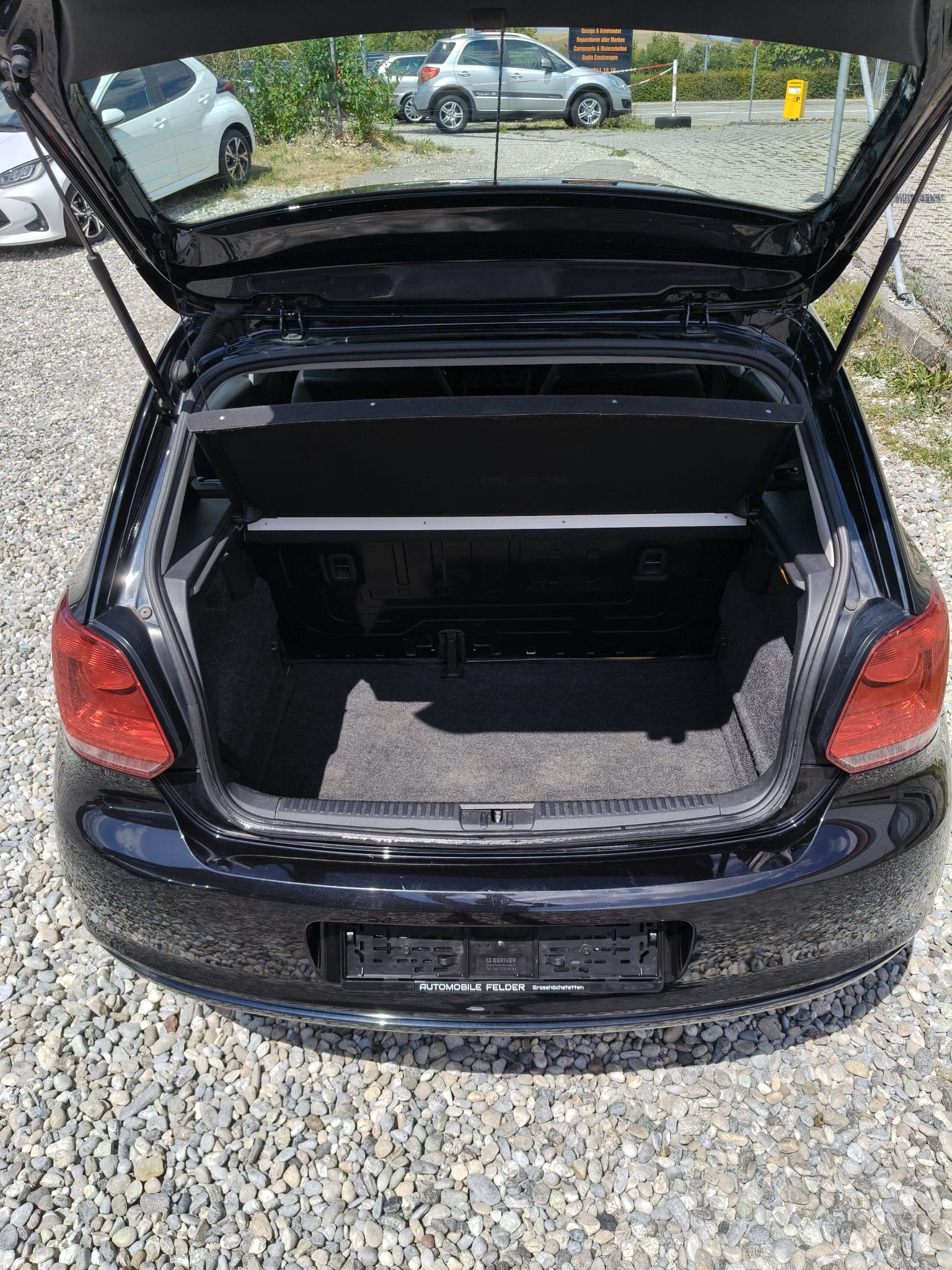 VW Polo 1.4 16V Trendline-image-11