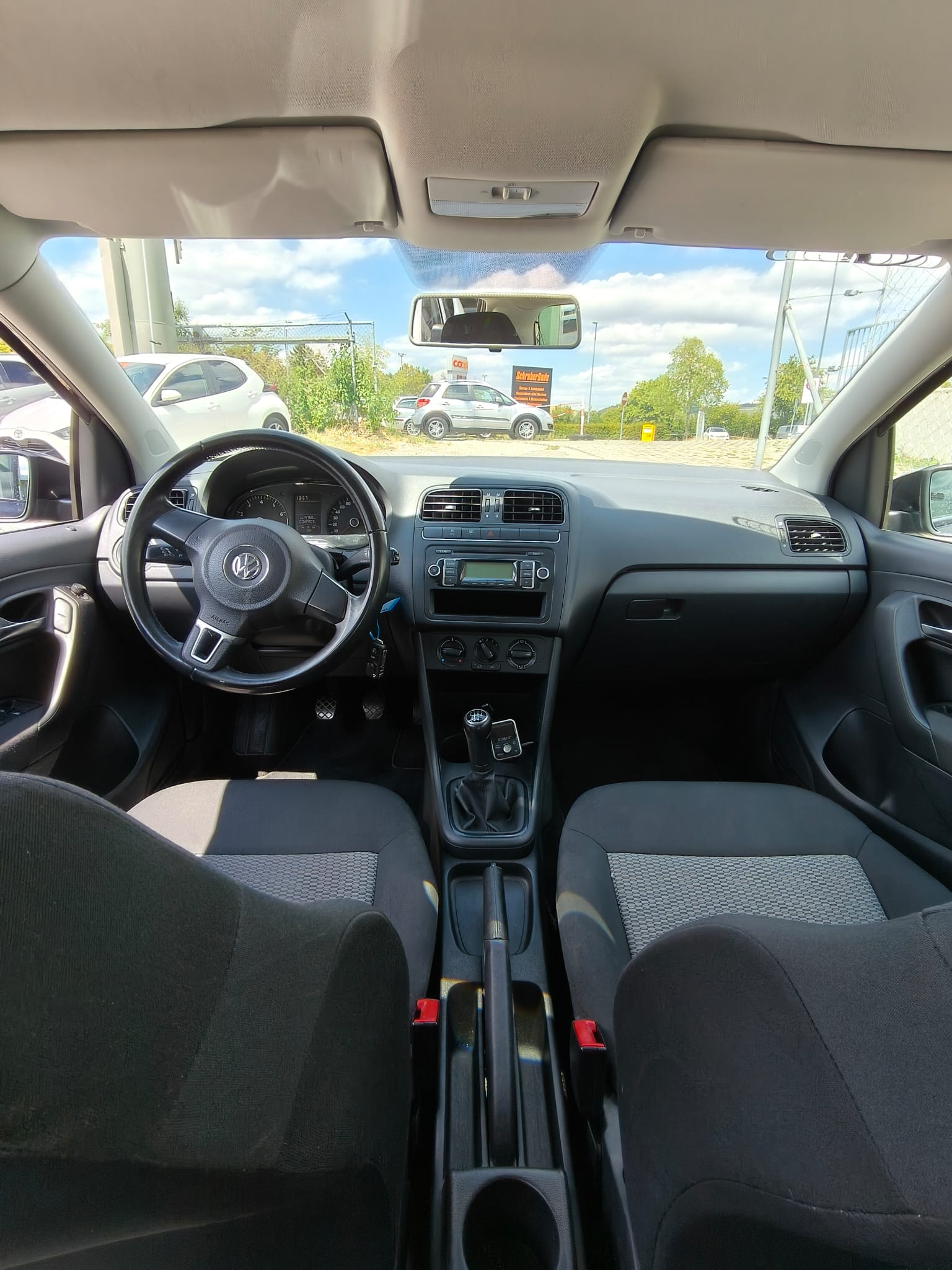 VW Polo 1.4 16V Trendline-image-6