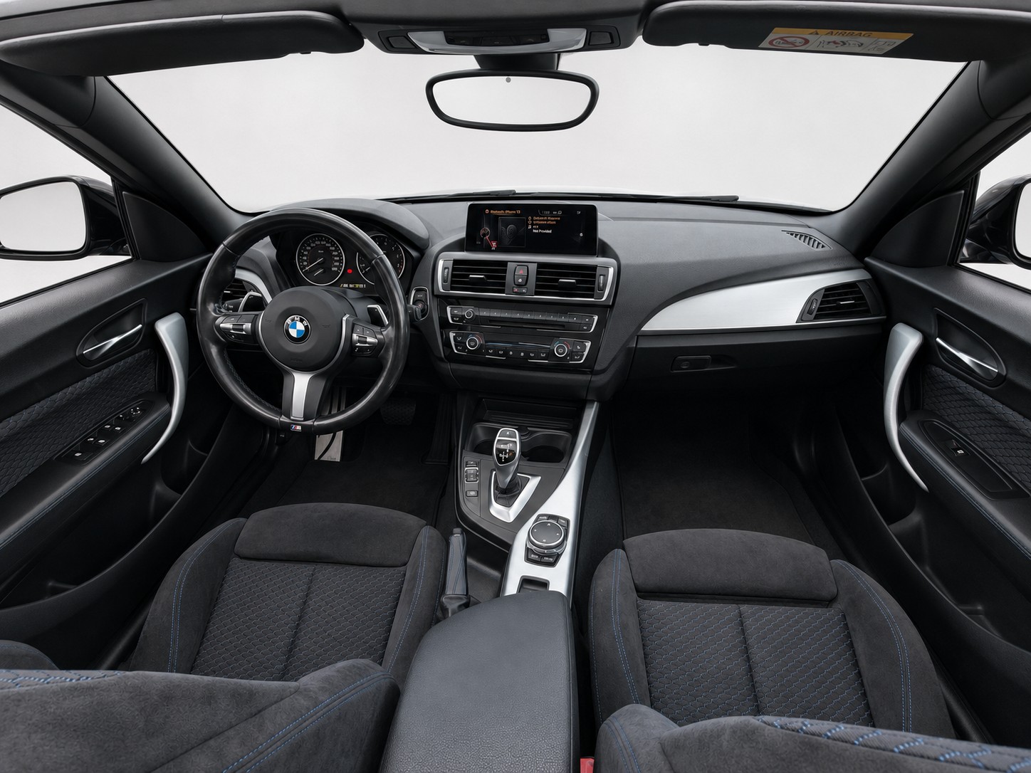 BMW M235i xDrive SAG-image-4