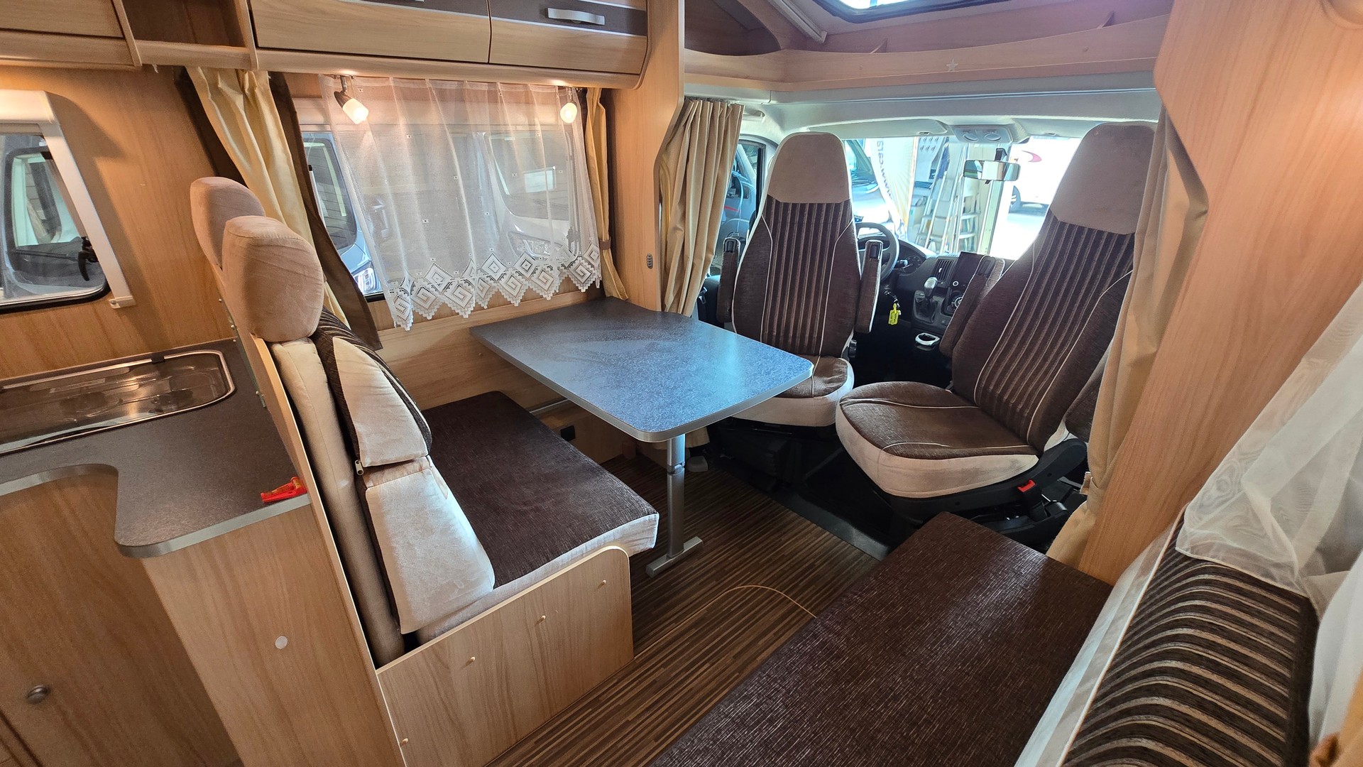 SUNLIGHT T 64 / Hymer-Gruppe, Fiat Ducato 2.3MJT 150PS-image-12