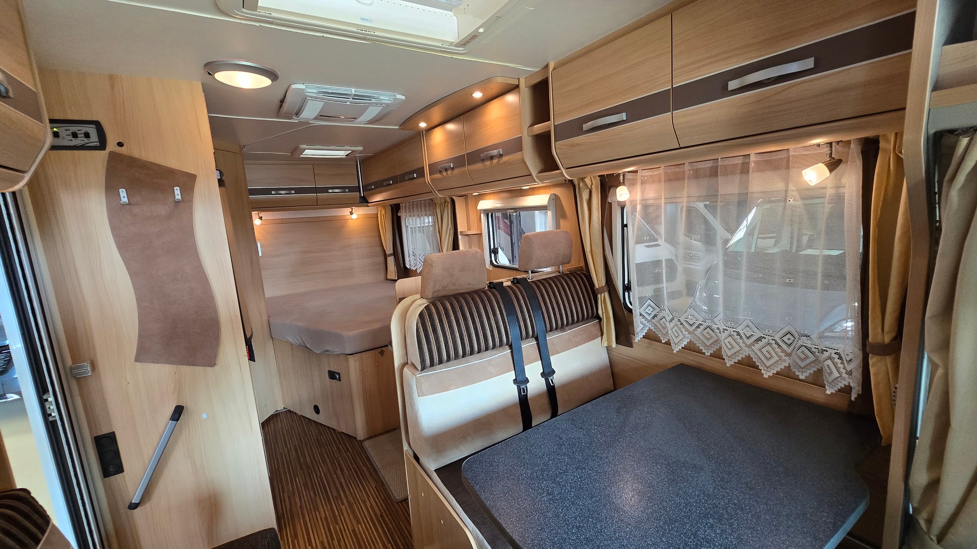SUNLIGHT T 64 / Hymer-Gruppe, Fiat Ducato 2.3MJT 150PS-image-5