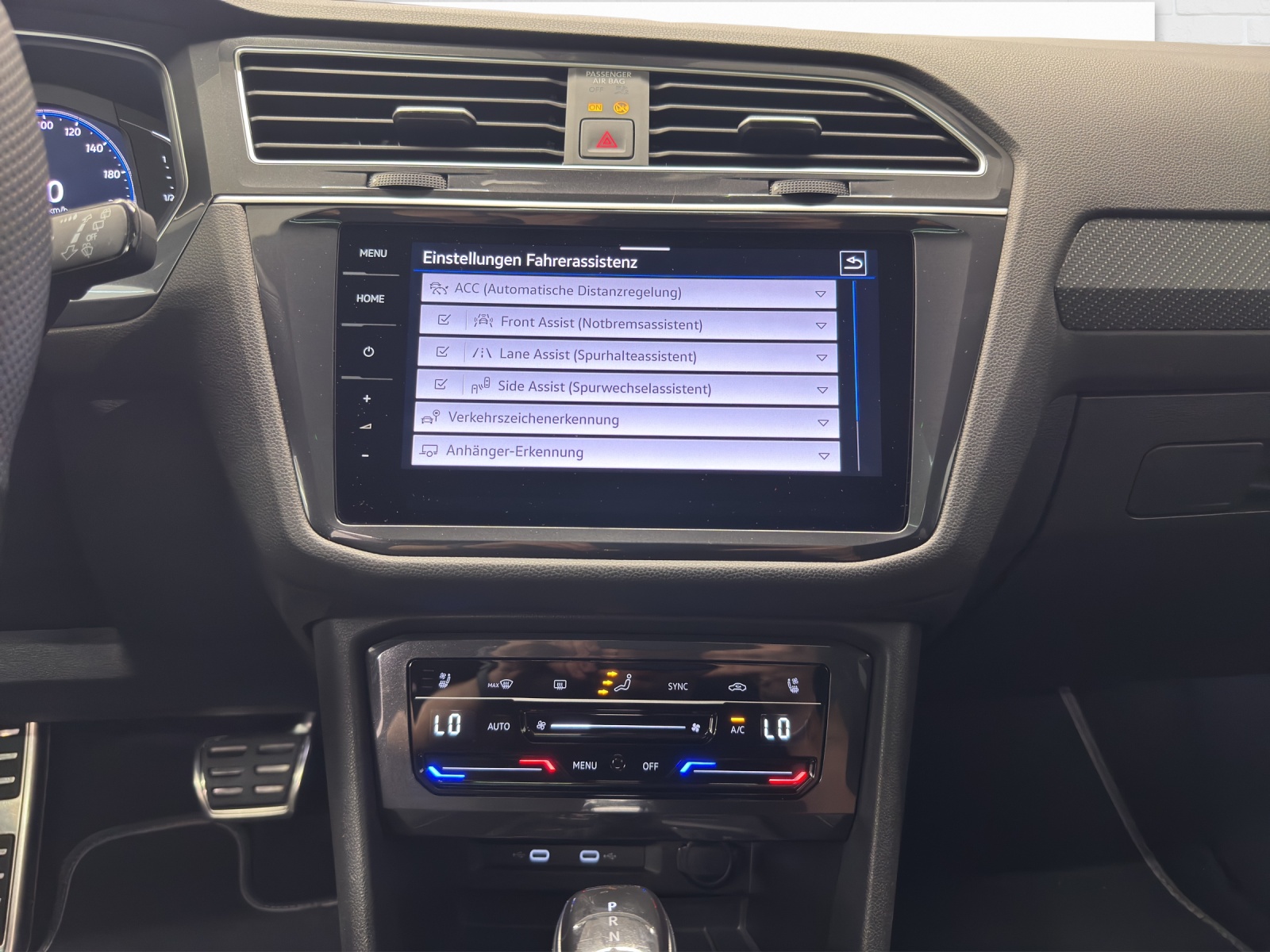 VW Tiguan Allspace 2.0 TSI R-Line DSG-image-8