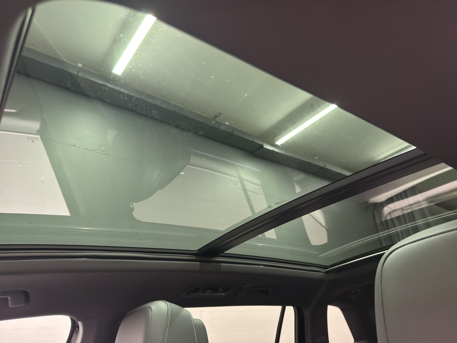 VW Tiguan Allspace 2.0 TSI R-Line DSG-image-15