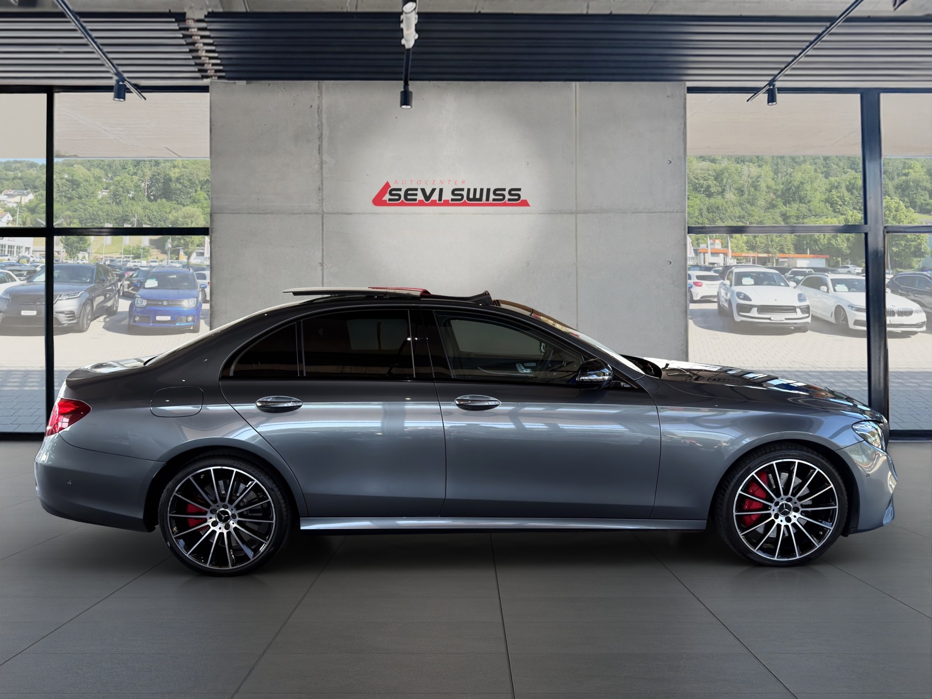 MERCEDES-BENZ E 400 AMG Line 4Matic 9G-Tronic*Frisch ab MFK,1 Jahr oder 20000km Garantie auf Motor und Getriebe inkl.*-image-1