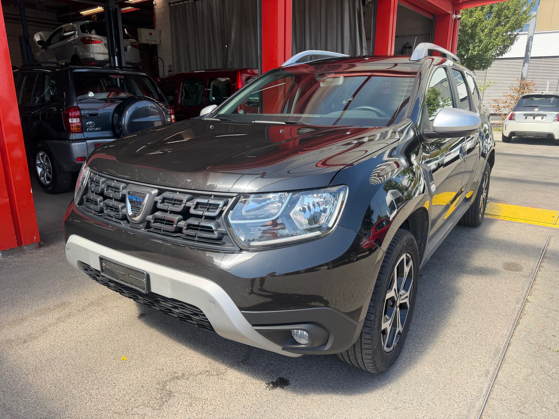 DACIA Duster TCe 125 Comfort 4x2-image-0