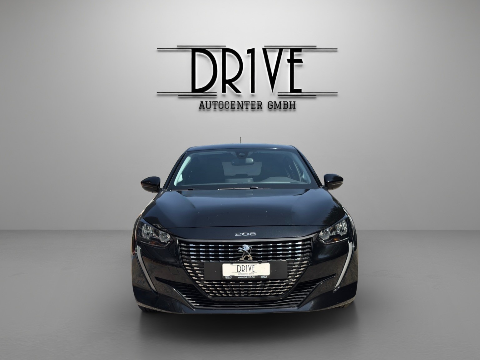 PEUGEOT 208 1.2 PureTech Allure EAT8-image-1