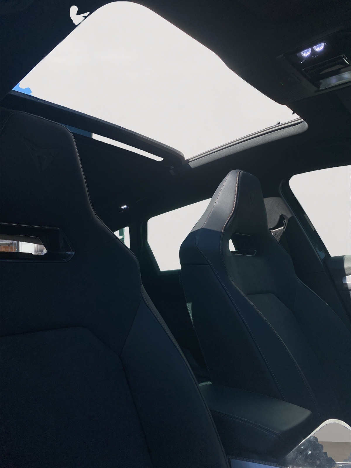 CUPRA LEON ST 2.0 TSI VZ DSG 4Drive-image-12